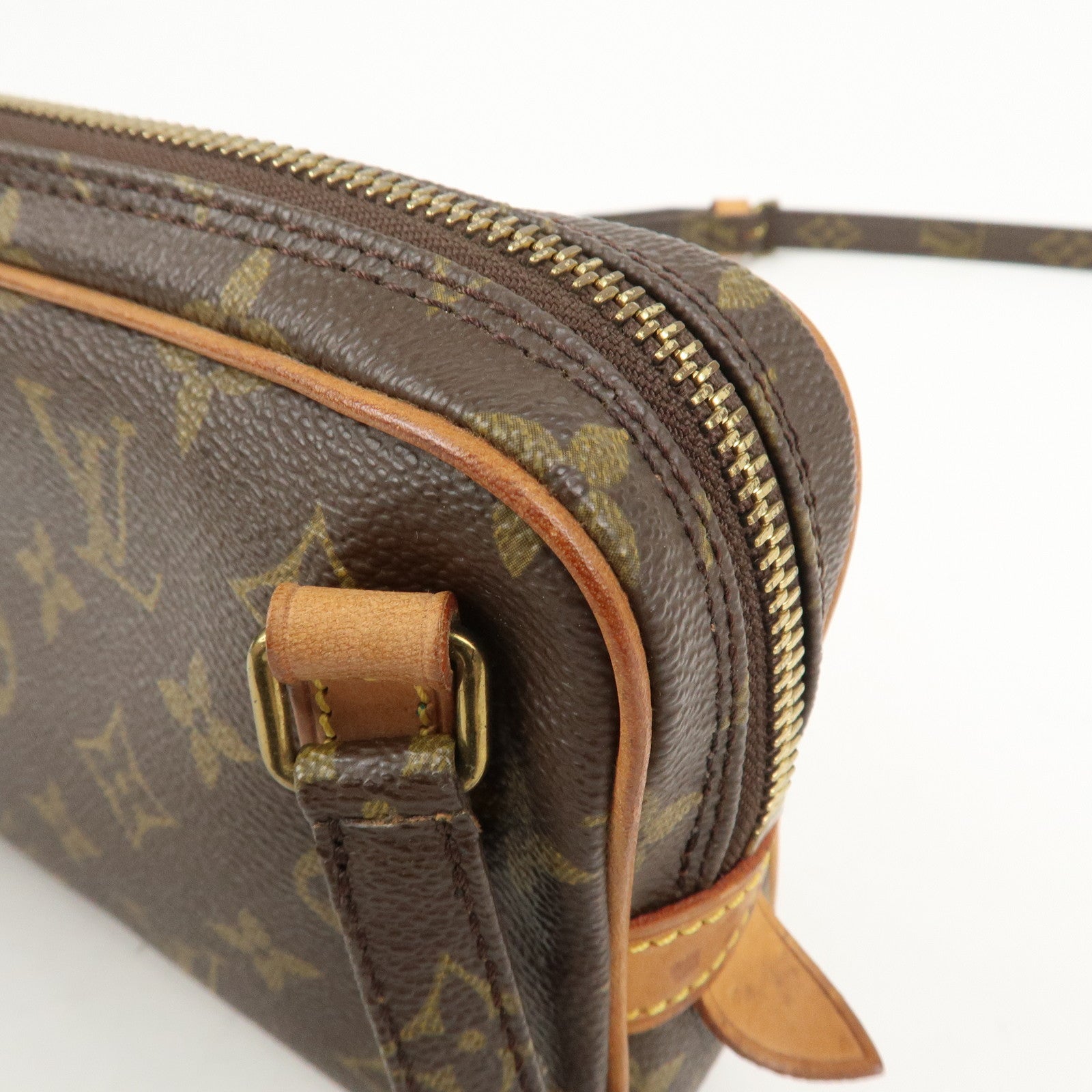 Louis Vuitton Monogram Canvas Marly Bandouliere Pochette M51828