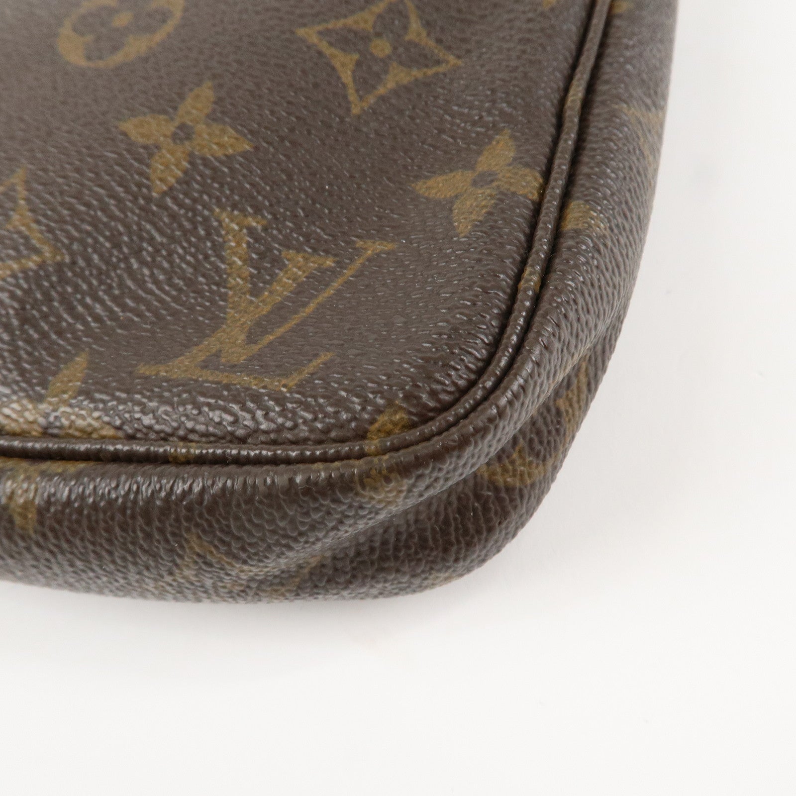 Louis Vuitton Monogram Pochette Accessoires Hand Bag Brown M51980 Used