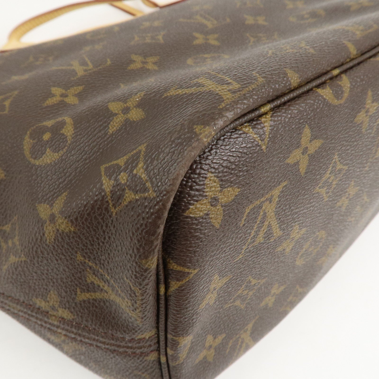 Louis Vuitton Monogram Neverfull MM Tote Bag Brown M40156