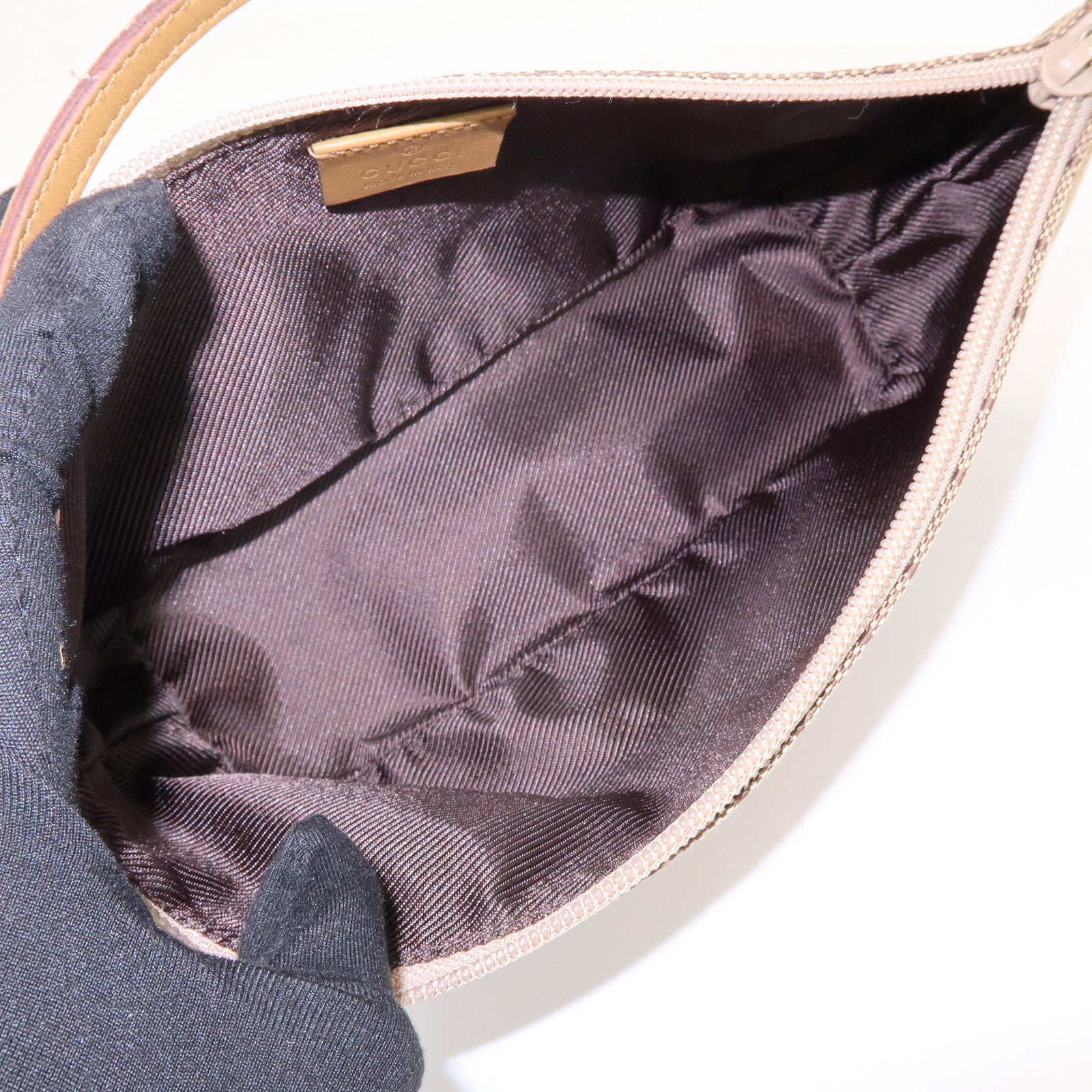 GUCCI Boat Bag GG Canvas Leather Accessory Pouch Hand Bag 039・1103