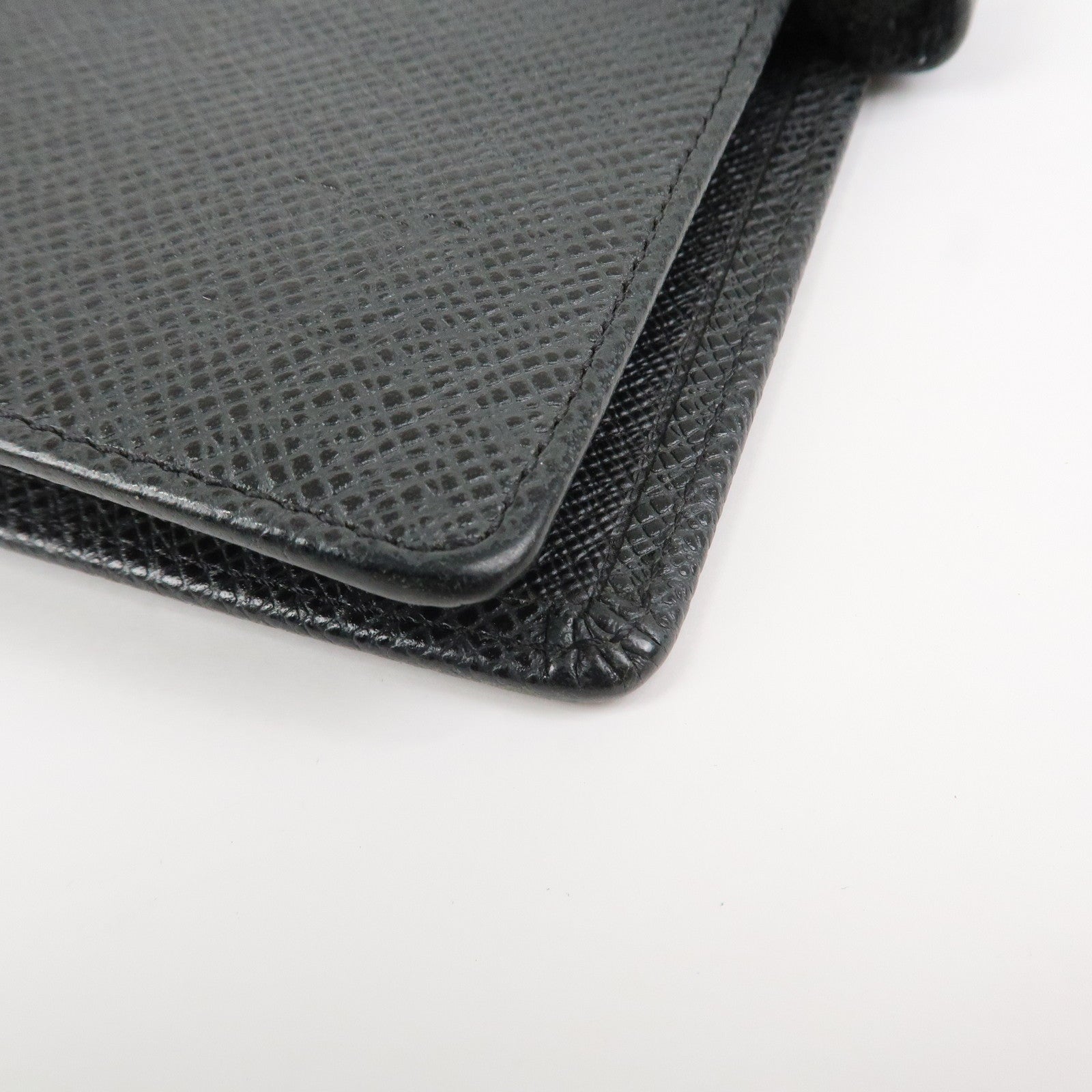 Louis Vuitton Taiga Leather Agenda MM Planner Cover Ardoise R20222