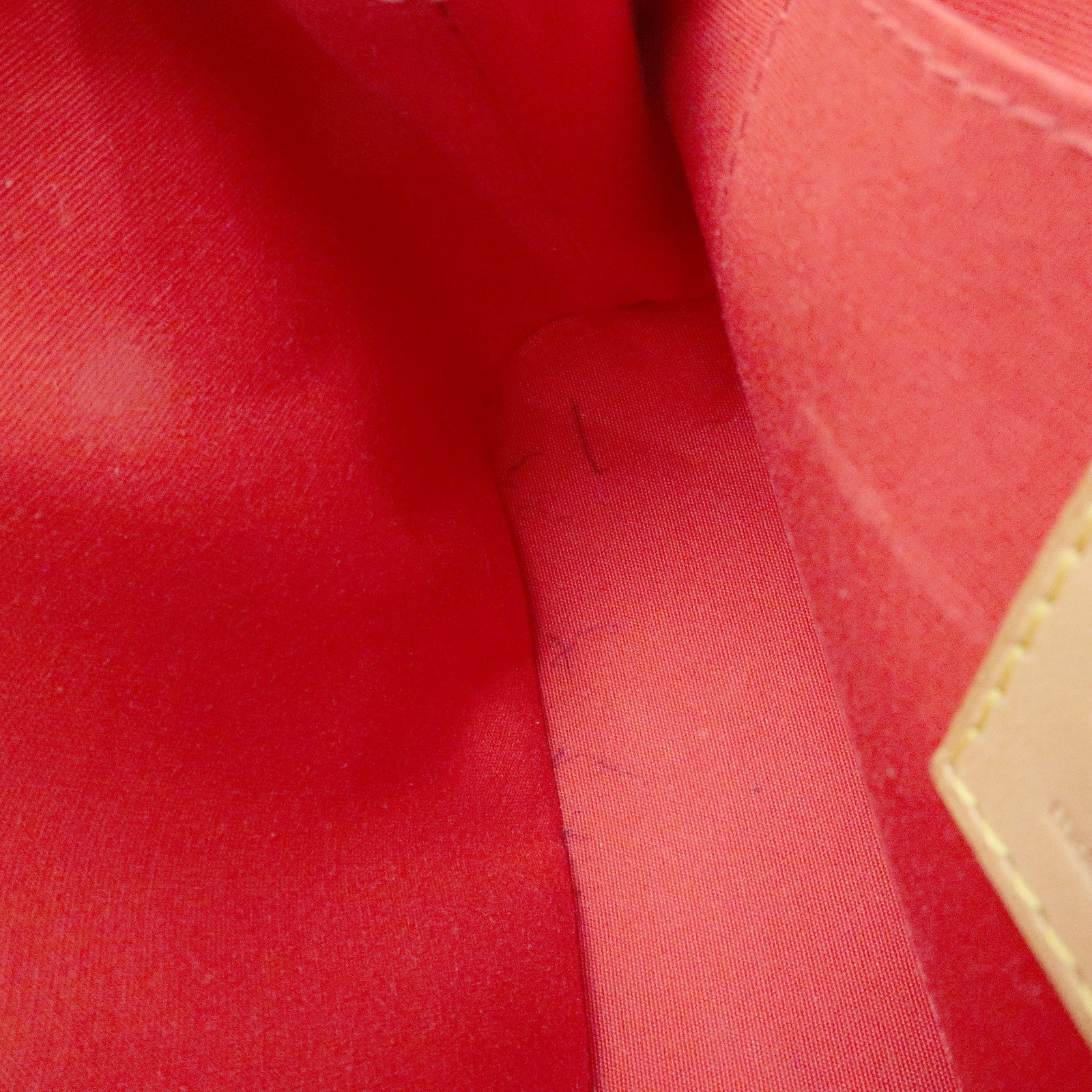 Louis Vuitton Monogram Vernis Leather Biscayne Bay PM Shoulder bag