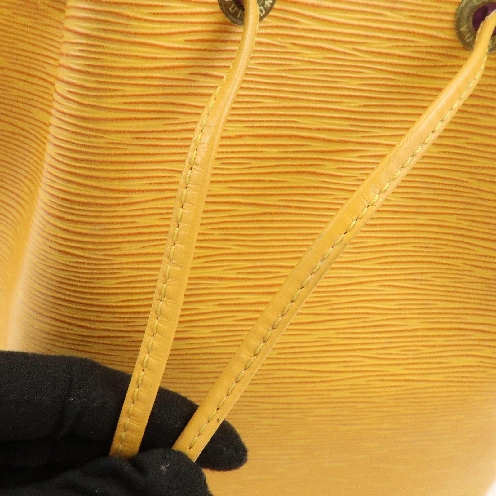 Louis Vuitton Epi Petit Noe Shoulder Bag Tassili Yellow M44109