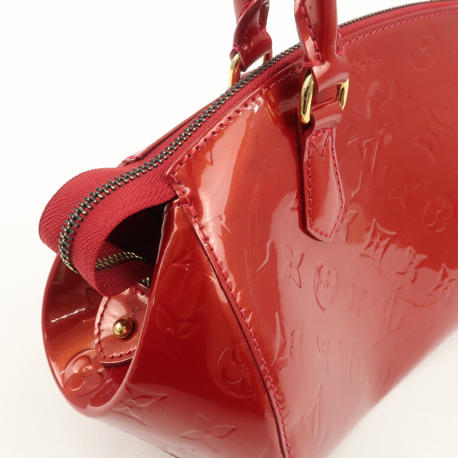 Louis Vuitton Monogram Vernis Sherwood PM Shoulder Bag Red M91494
