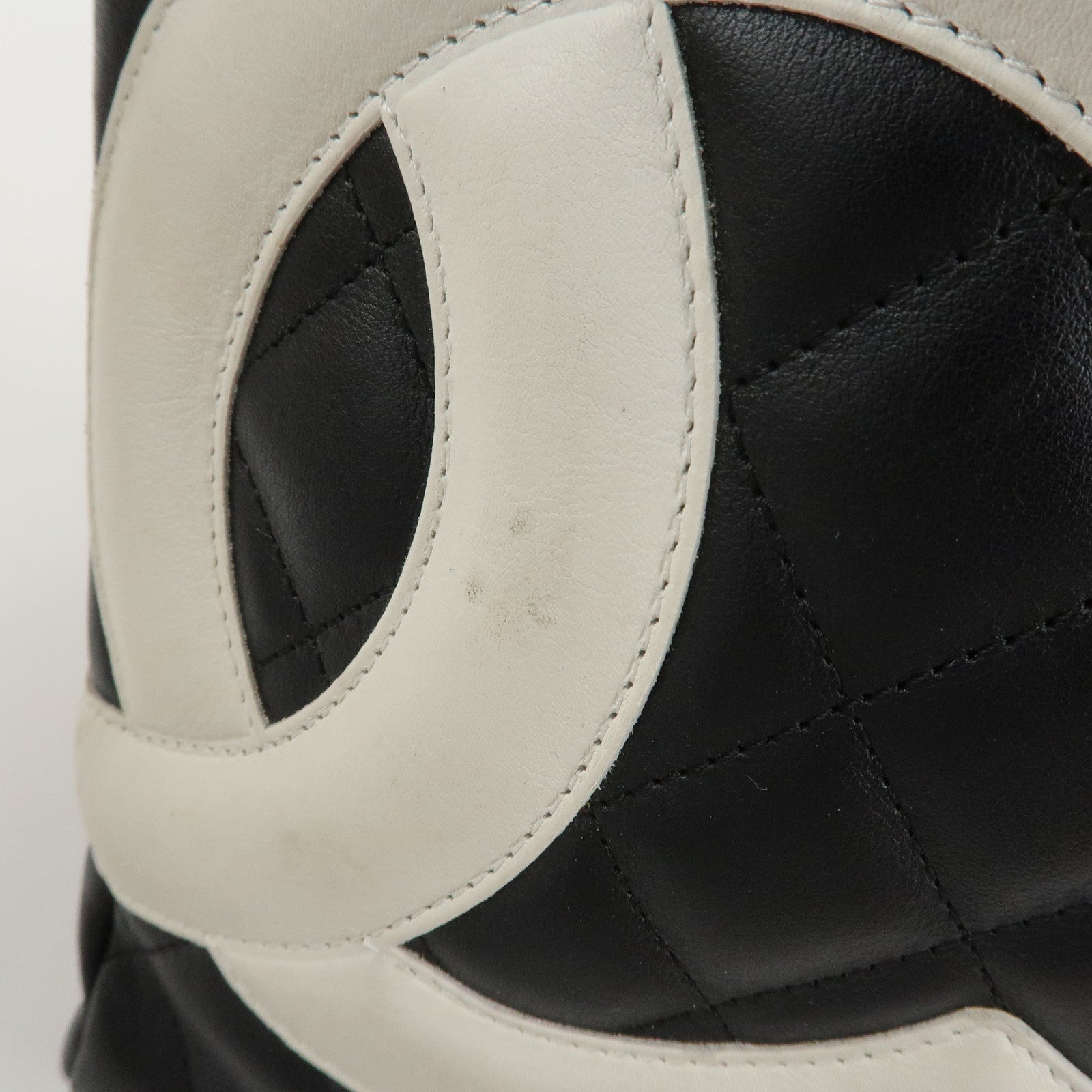 CHANEL Cambon Line COCO Mark Lamb Skin Large Shoulder Bag A25179