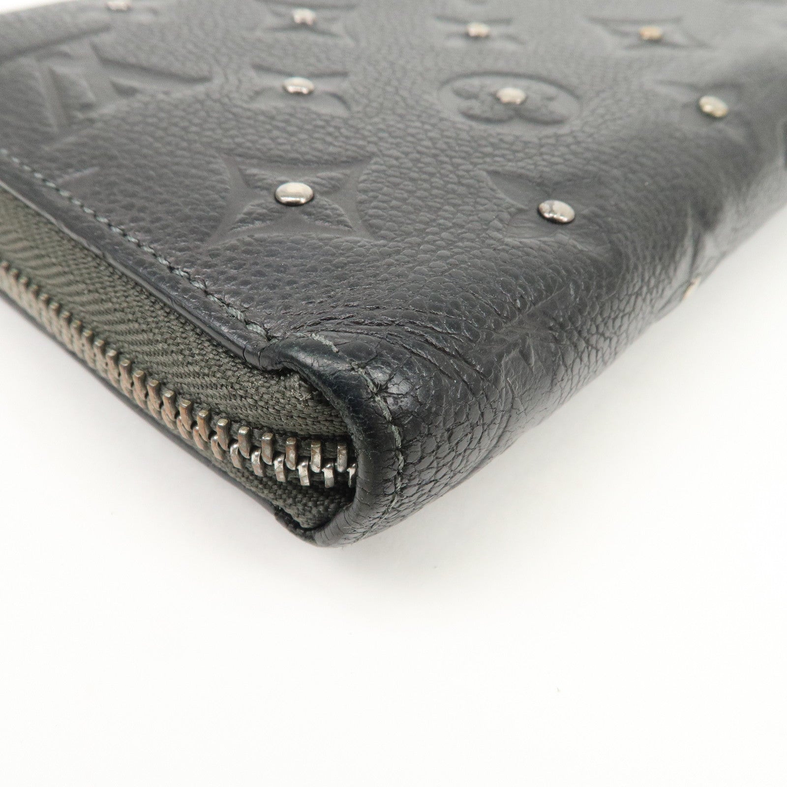 Louis Vuitton Empreinte Leather Studs Zippy Wallet Platine M61442