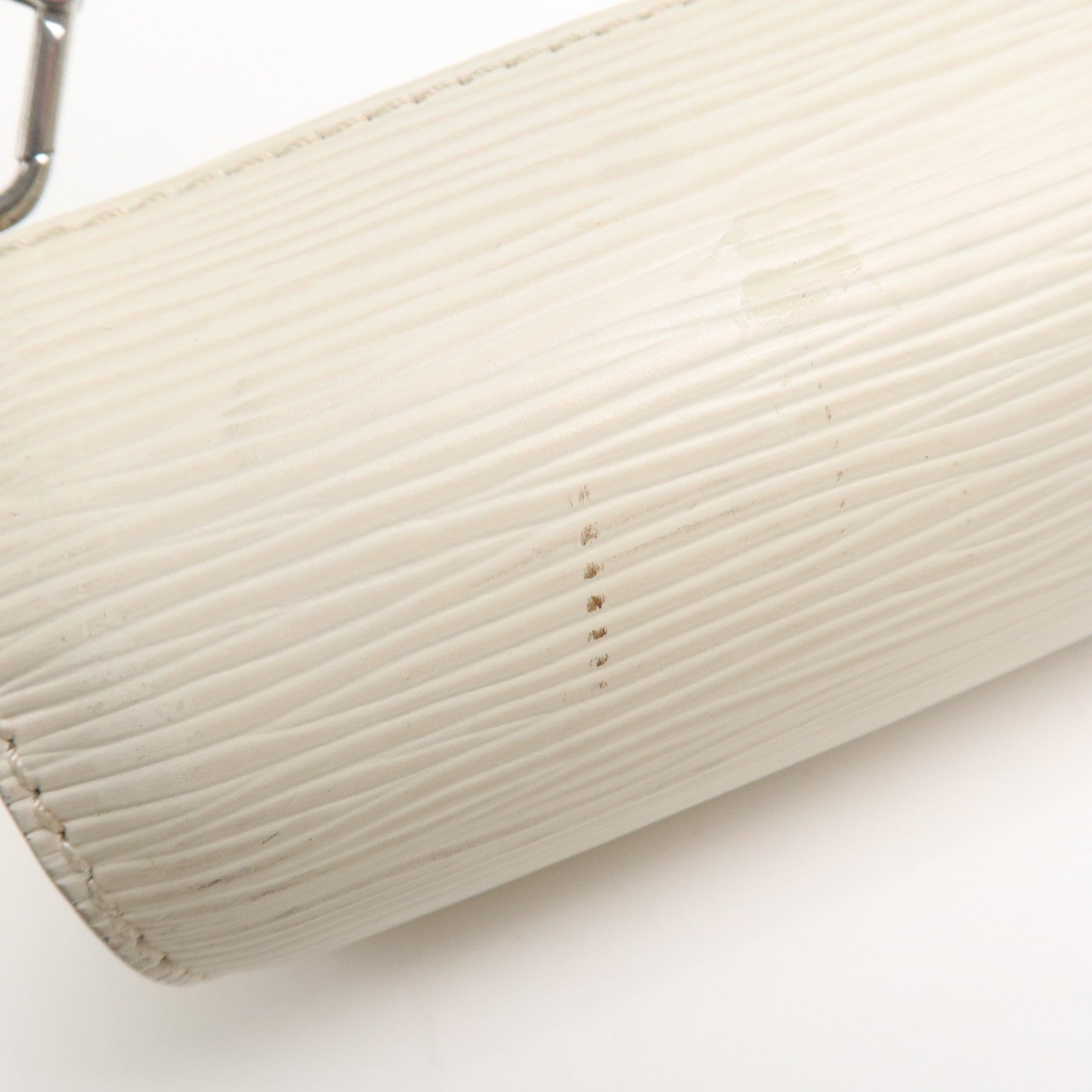 Louis Vuitton Epi Leather Mini Pouch For Soufflot Bag Yvoire White
