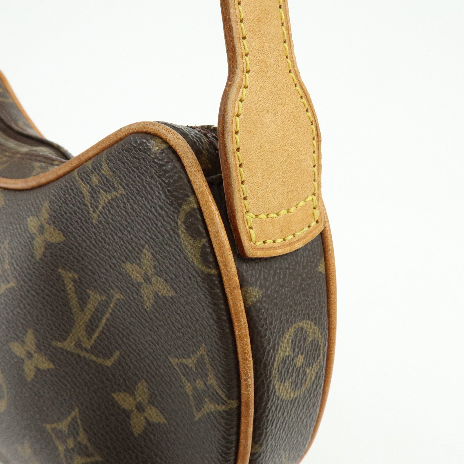 Louis Vuitton Monogram Pochette Croissant Shoulder Hand Bag M51510