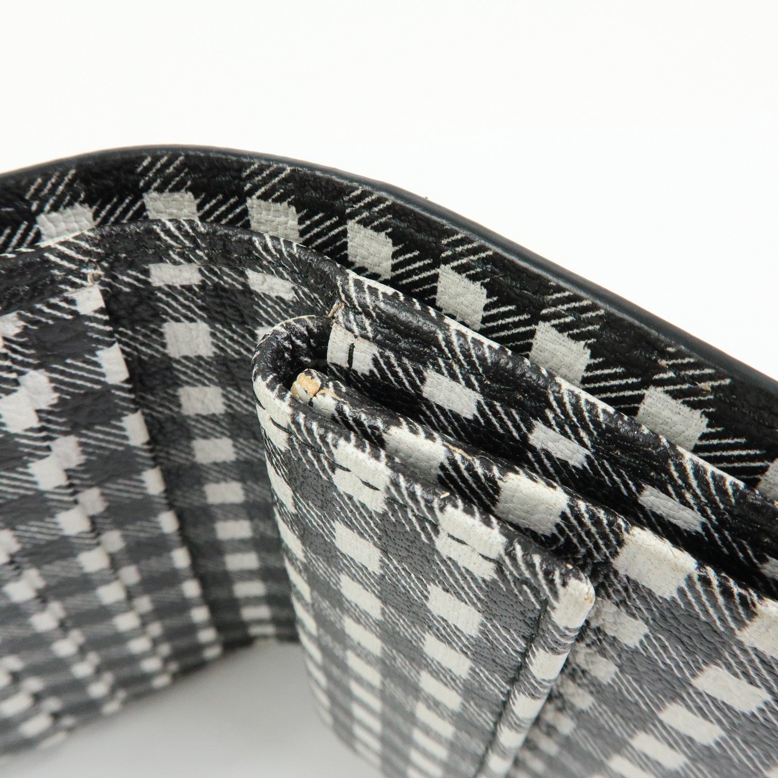 MIU MIU PVC Gingham Bi-fold Compact Wallet Black White 5MV204