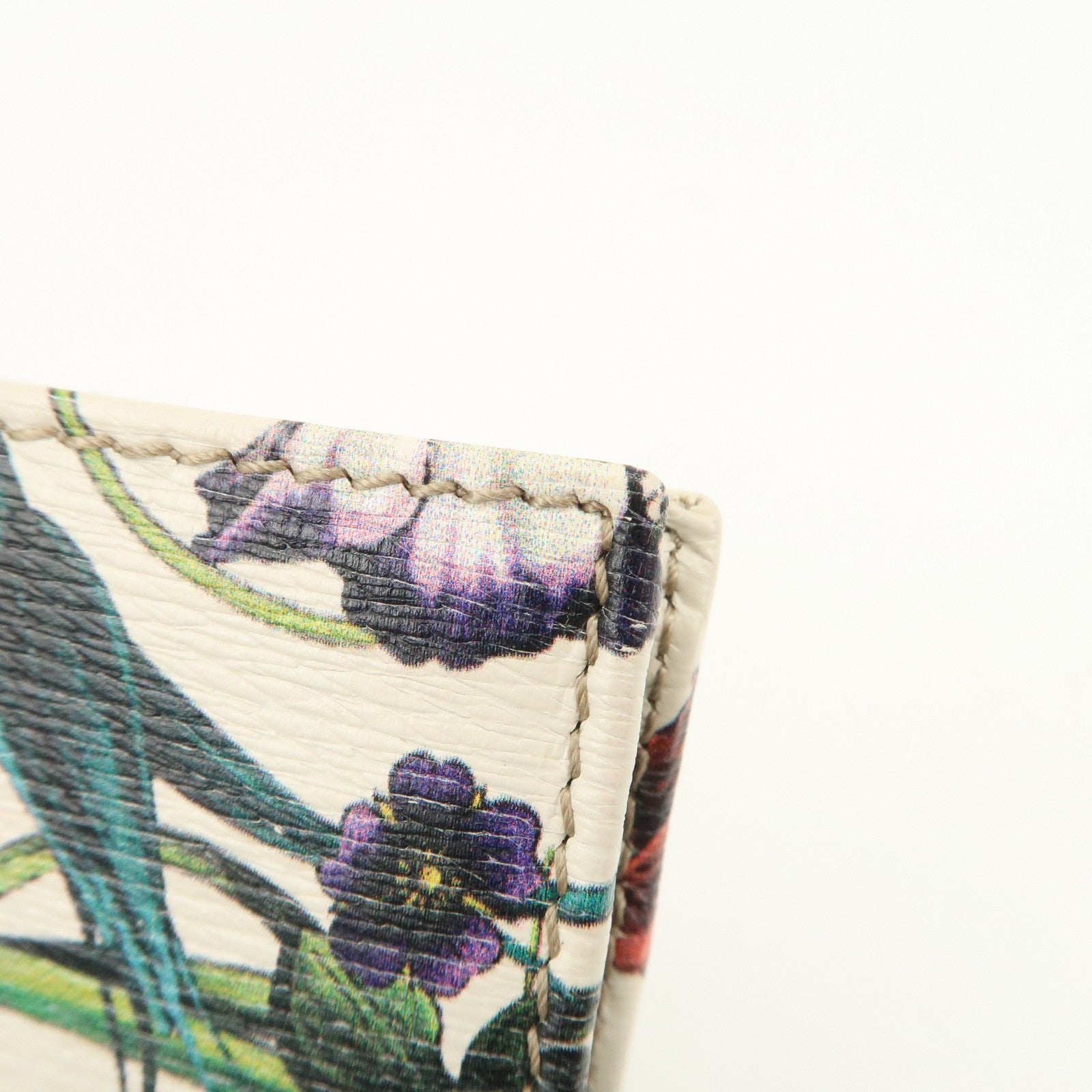 GUCCI GG Marmont Flora Canvas Leather Compact Wallet Ivory 04848