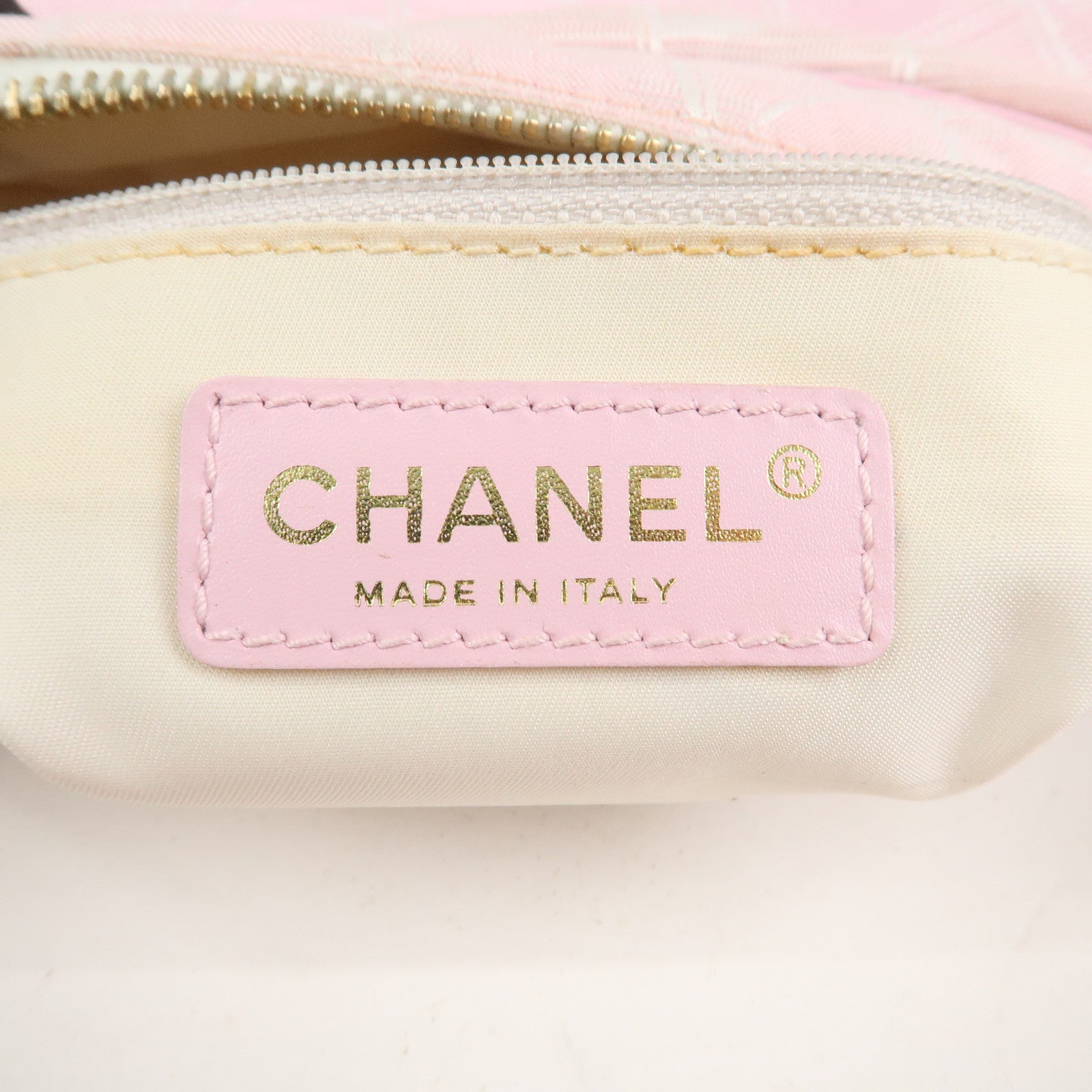 CHANEL New Travel Line Nylon Jacquard Leather Shoulder Bag Pink