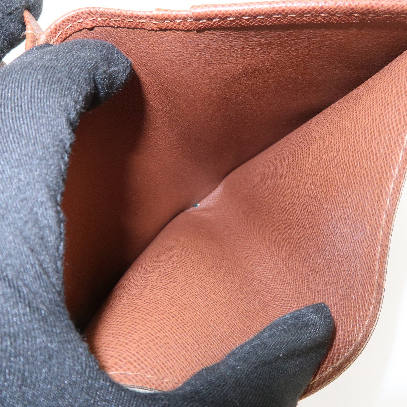 Louis Vuitton Monogram Porte Monnaie Billets Tresor Wallet M6173 Used