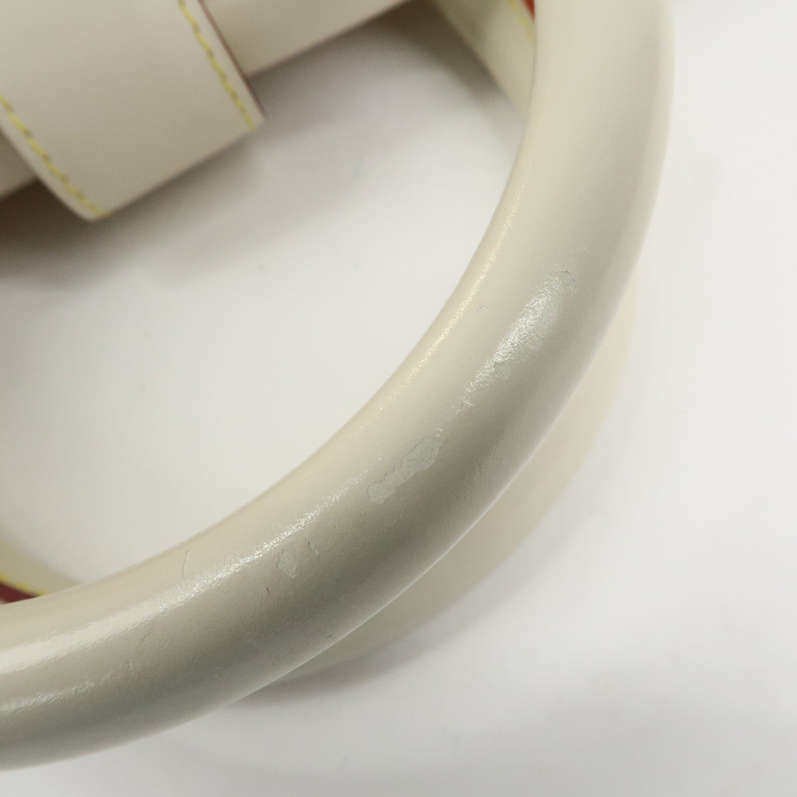 Louis Vuitton Suhari Leather PM Blanc Ivory Gold Hardware M91811 Used