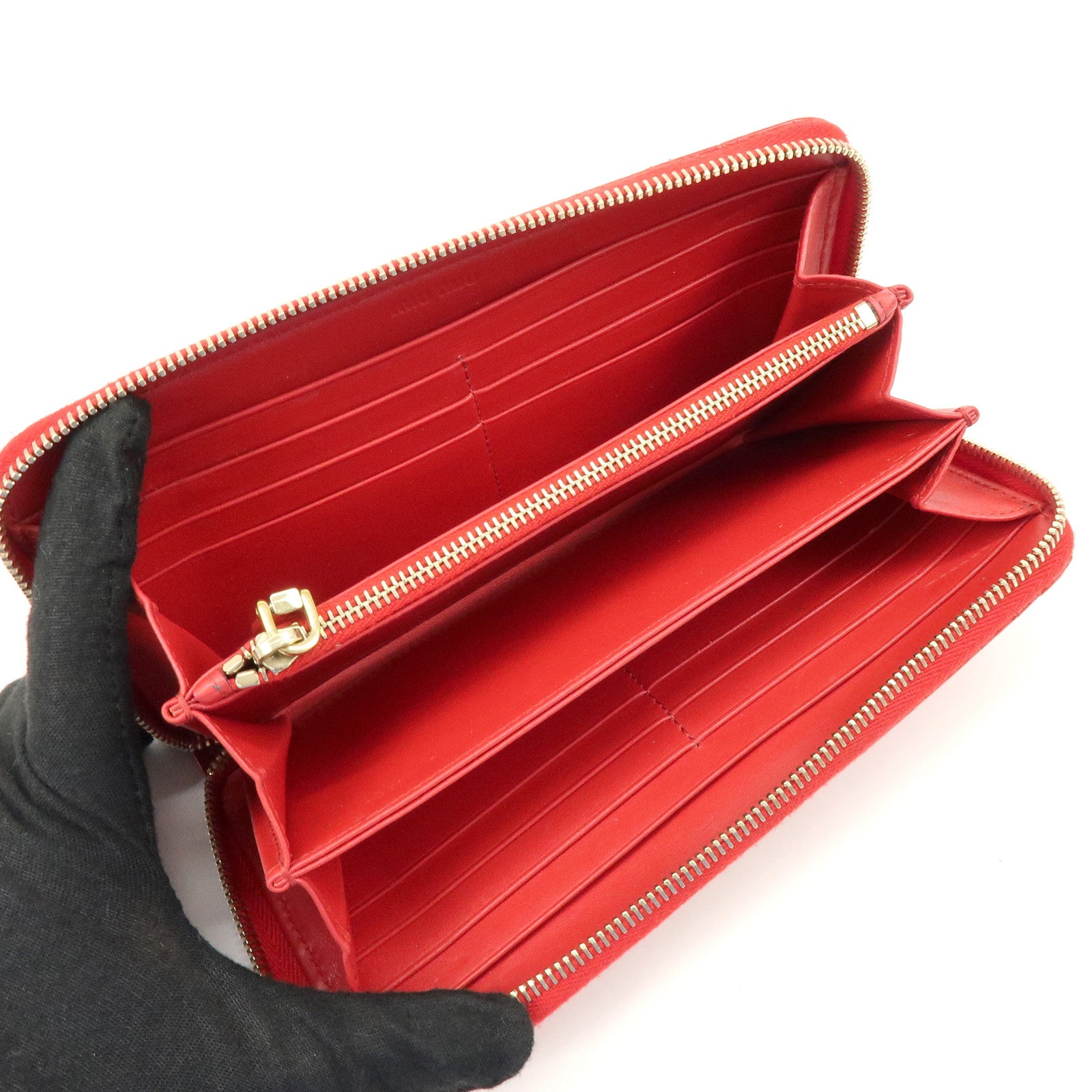 MIU MIU Patent Embossed Leather Round Zippy Long Wallet Red 5ML506