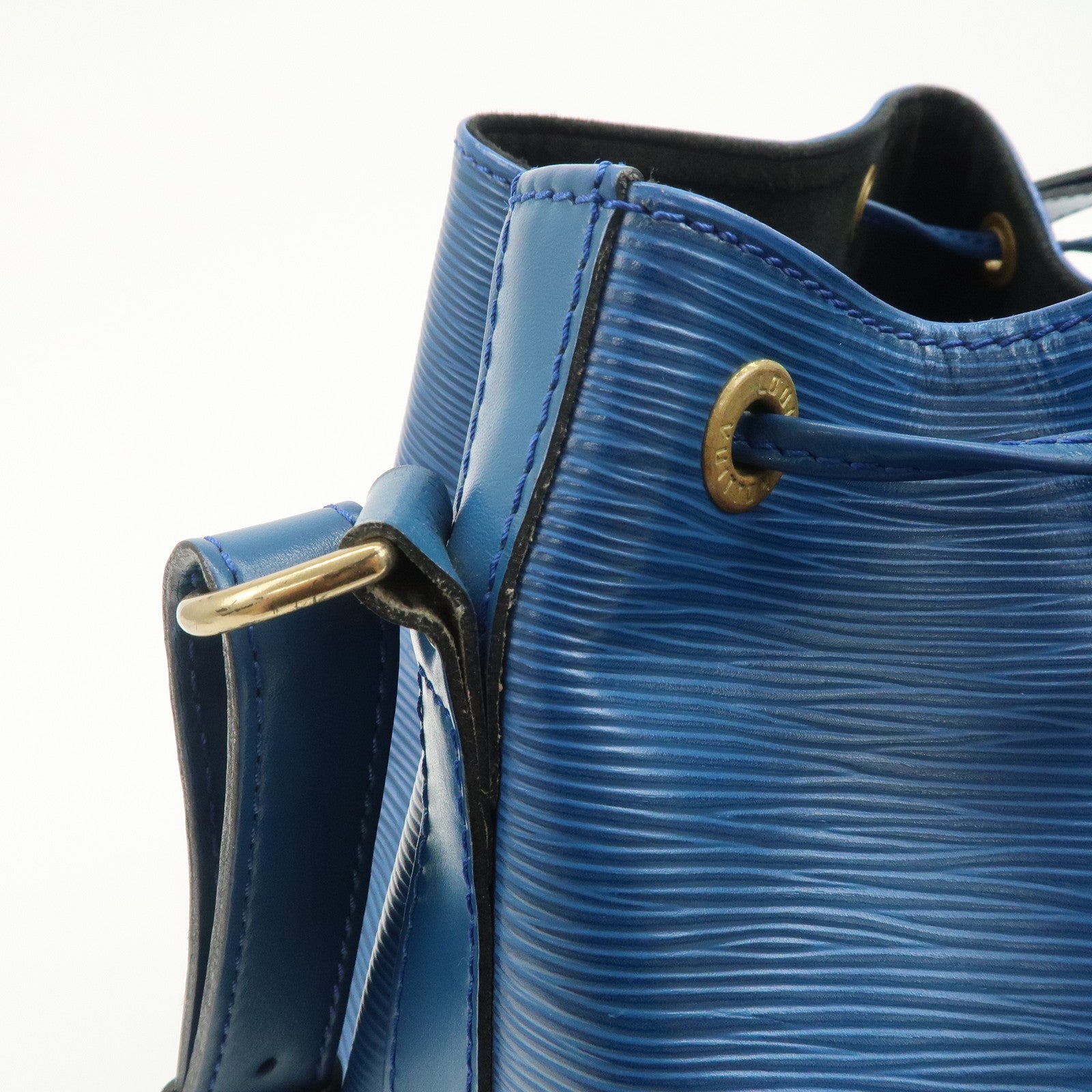 Louis Vuitton Epi Leather Petit Noe Shoulder Bag Toledo Blue M44105