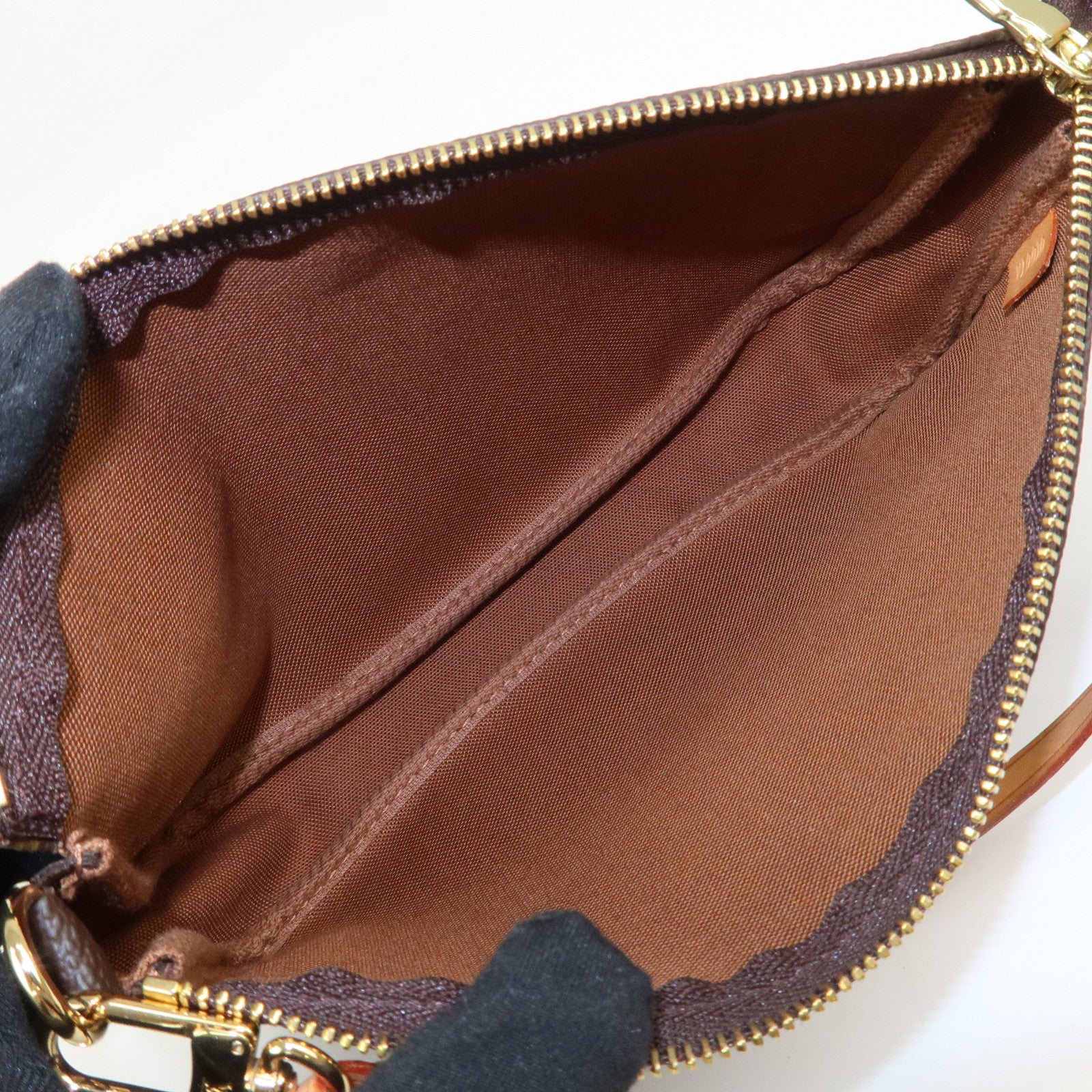 Louis Vuitton Monogram Pochette Accessoires Pouch Hand Bag M51980