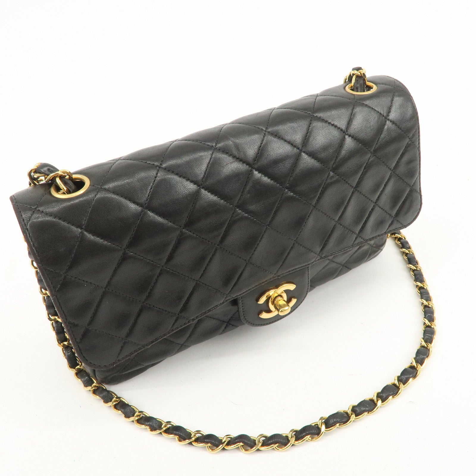 CHANEL Matelasse Lamb Skin Chain Shoulder Bag Black A01112