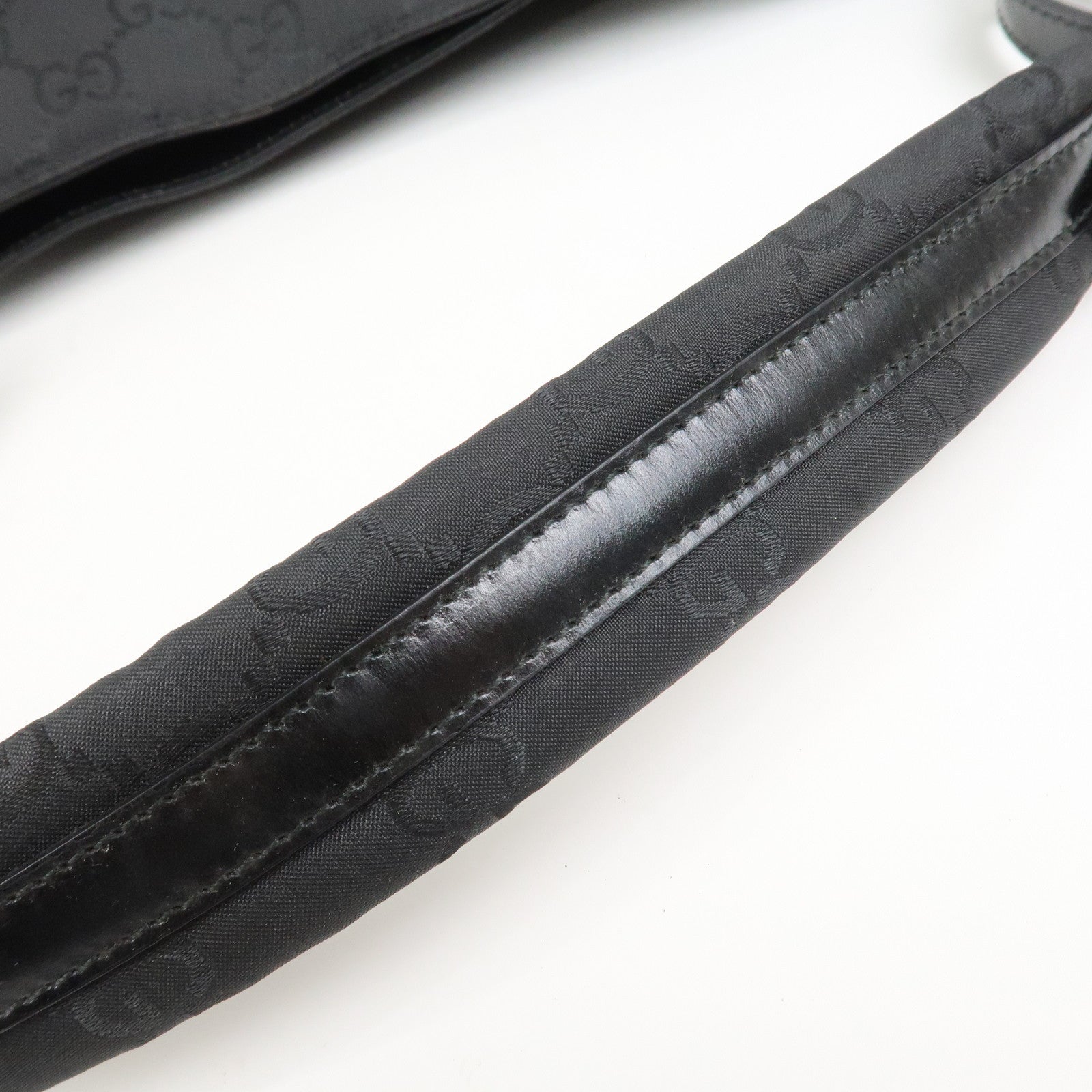 GUCCI GG Monogram Nylon Leather Shoulder Bag Black 001・3193