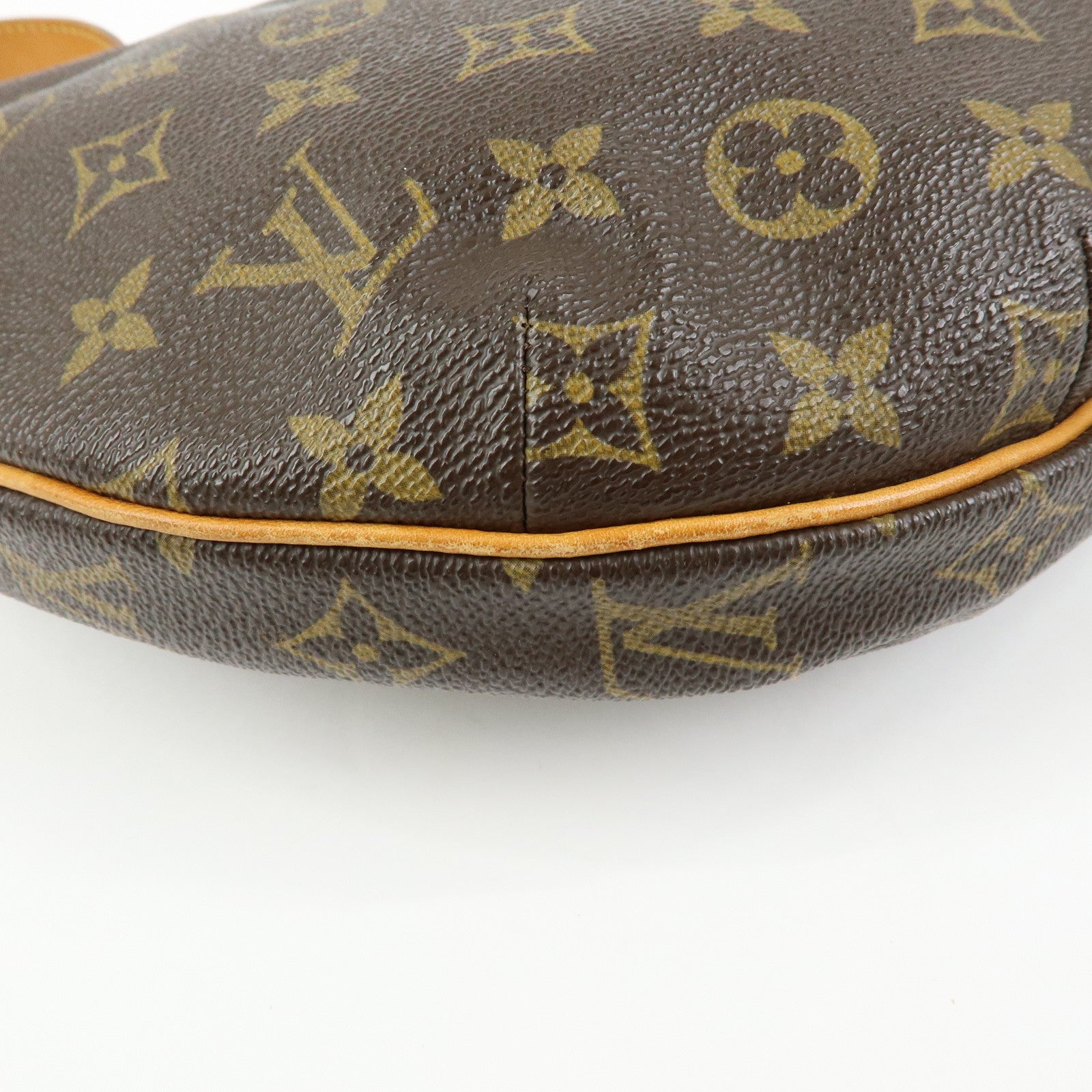 Louis Vuitton Monogram Croissant MM Shoulder Bag Brown M51512