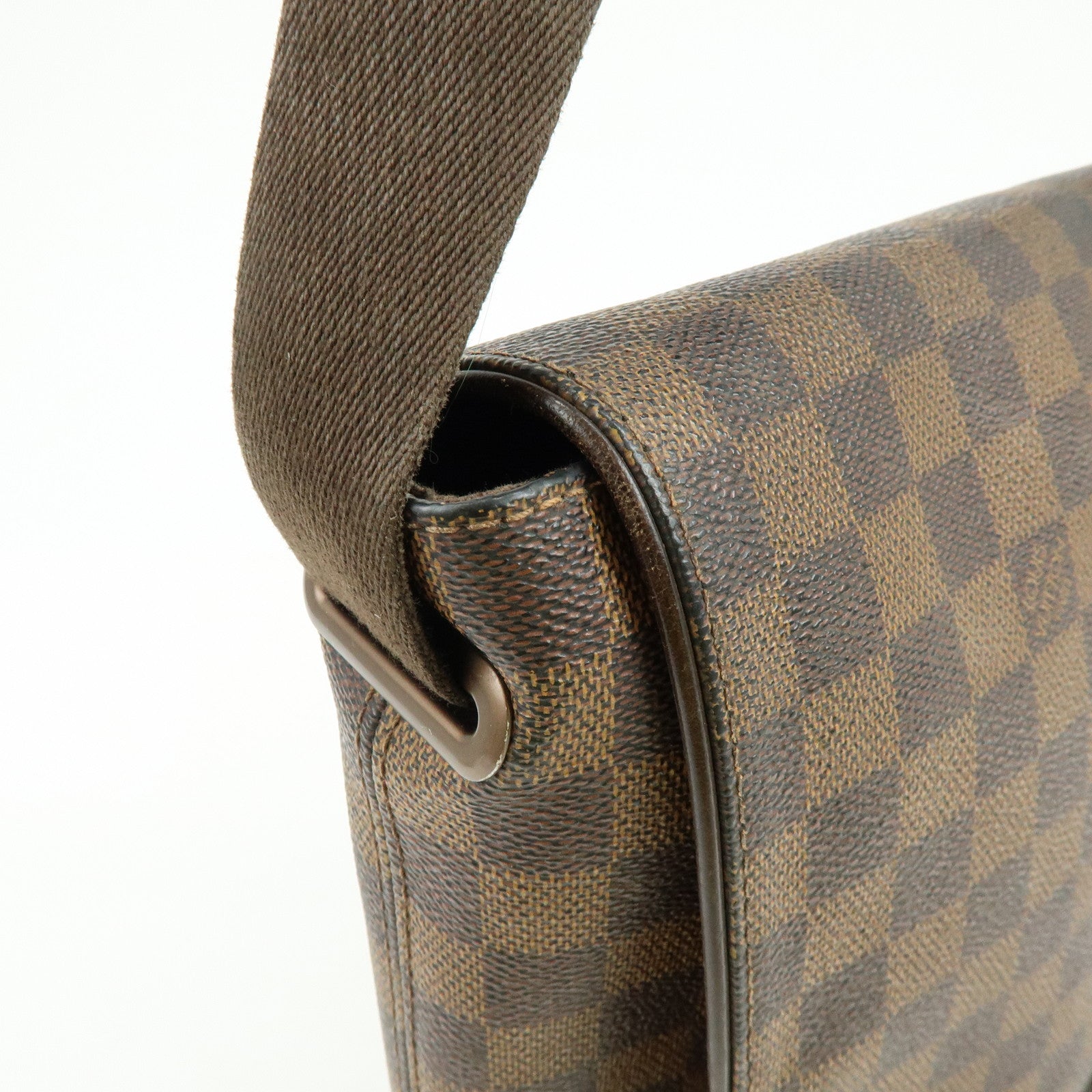 Louis Vuitton Damier Ebene Brooklyn Messenger Bag Brown N51211