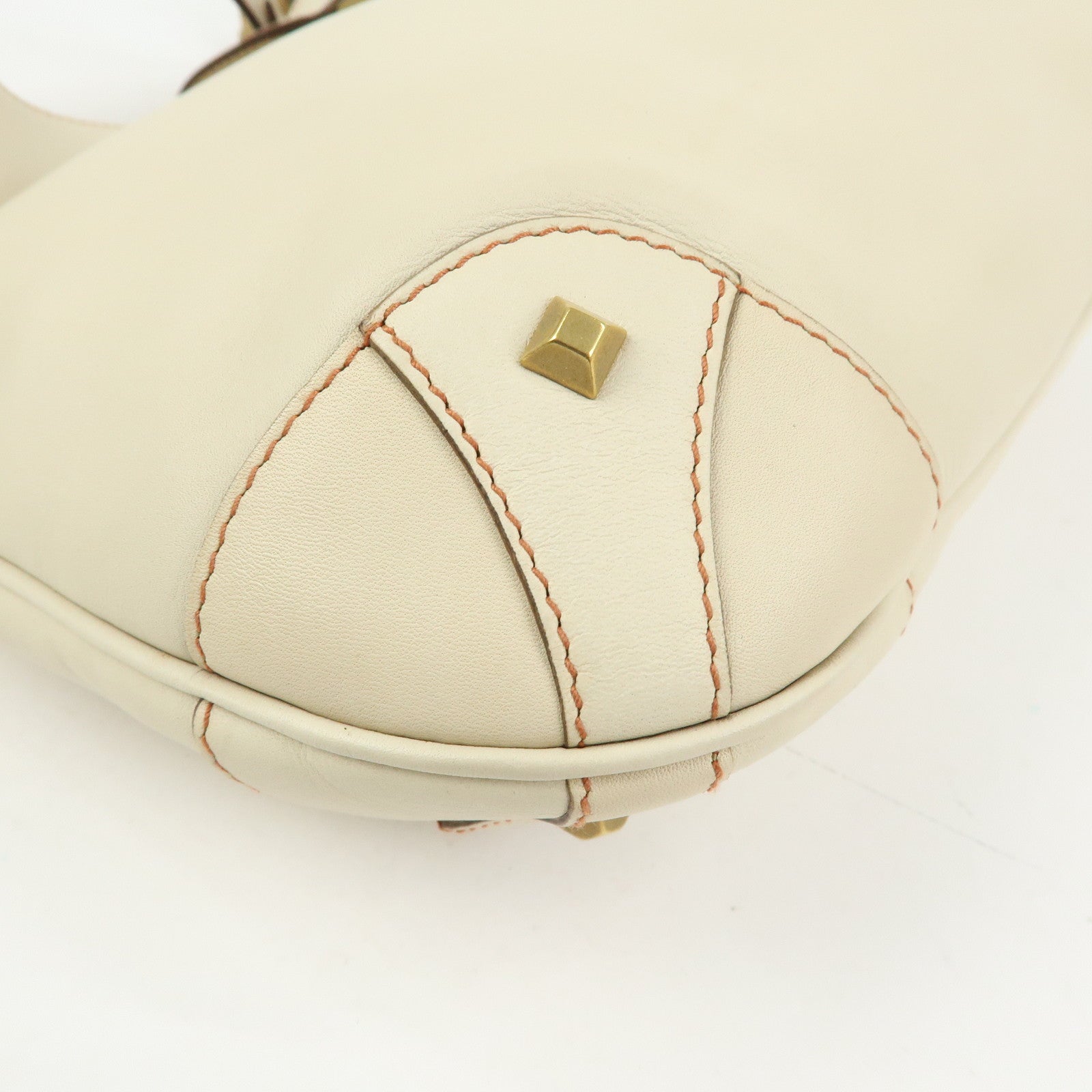 GUCCI Jackie Leather Shoulder Bag Hand Bag Studs Ivory 120888