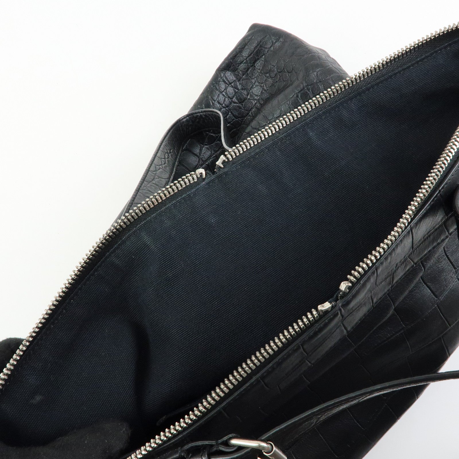 SAINT LAURENT PARIS Embossed Leather 2Way Shoulder Bag Black 504873