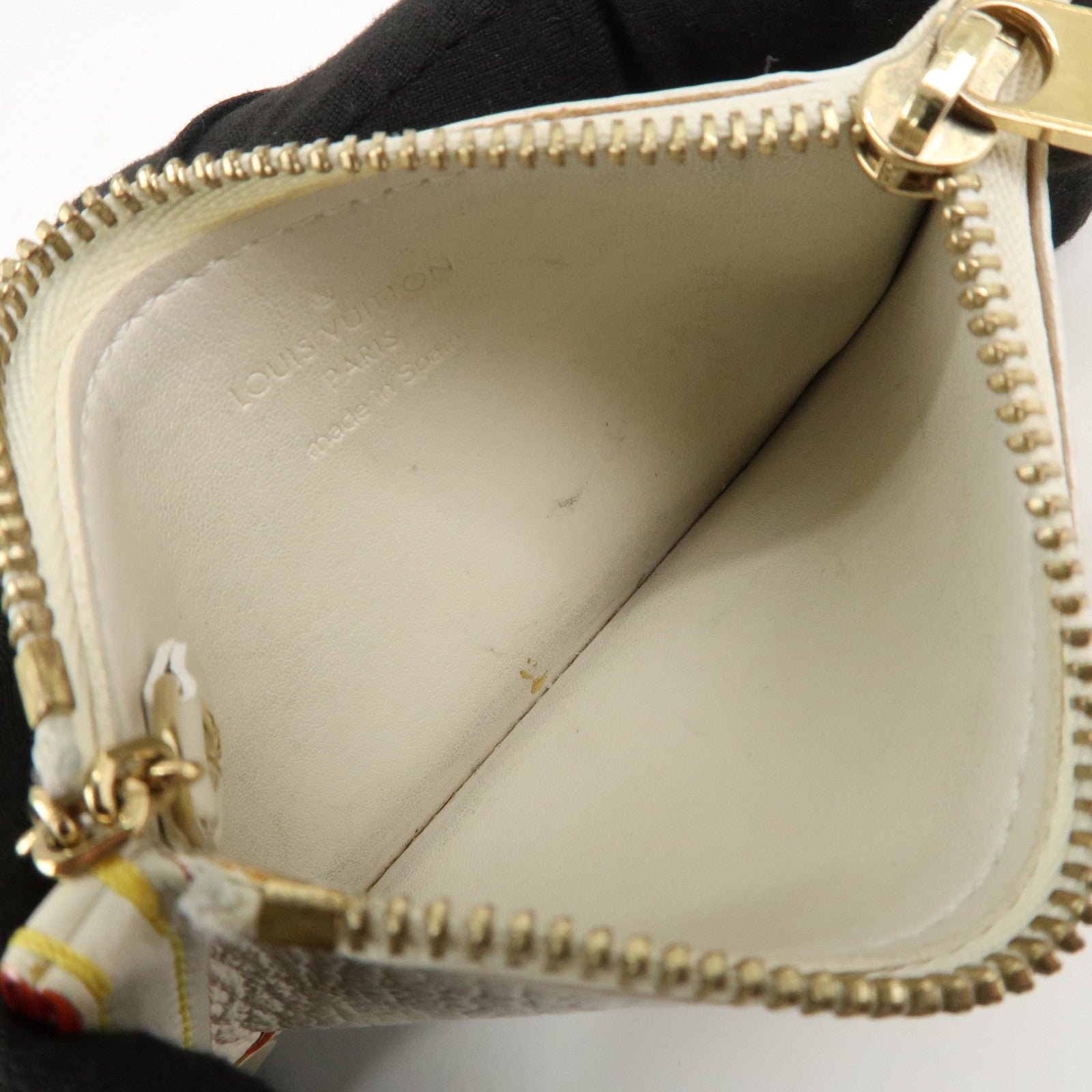 Louis Vuitton Suhari Pochette Cles Coin Case Key Case M91827