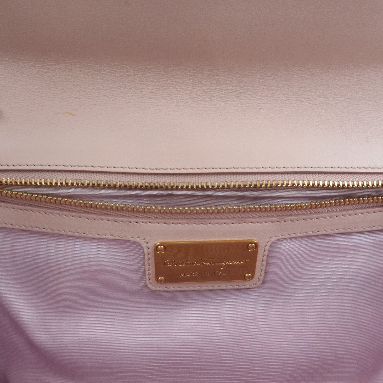 Ferragamo Vara Leather Ribbon Chain Shoulder Bag Pink Used