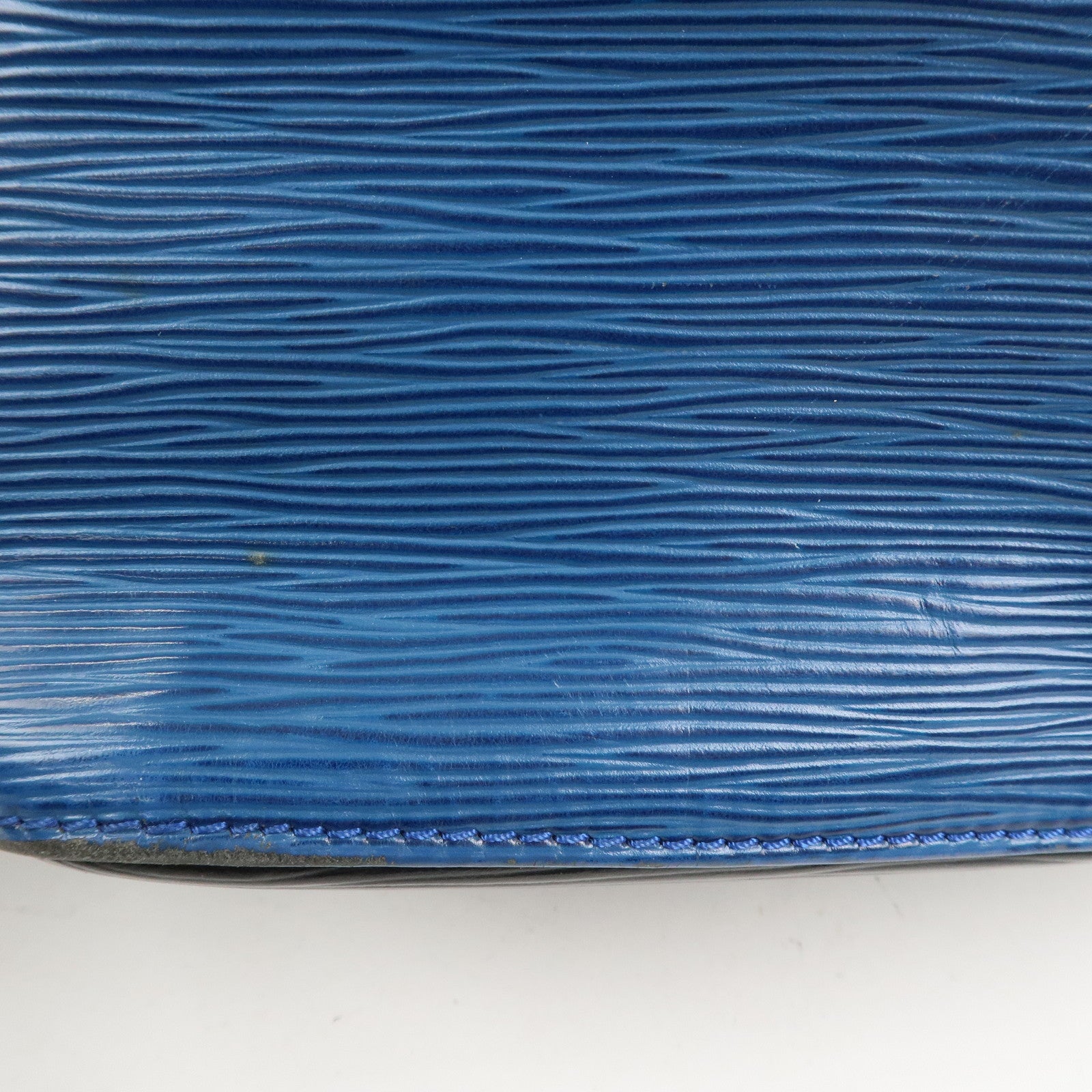 Louis Vuitton Epi Leather Petit Noe Bicolor Noir Toledo Blue M44152