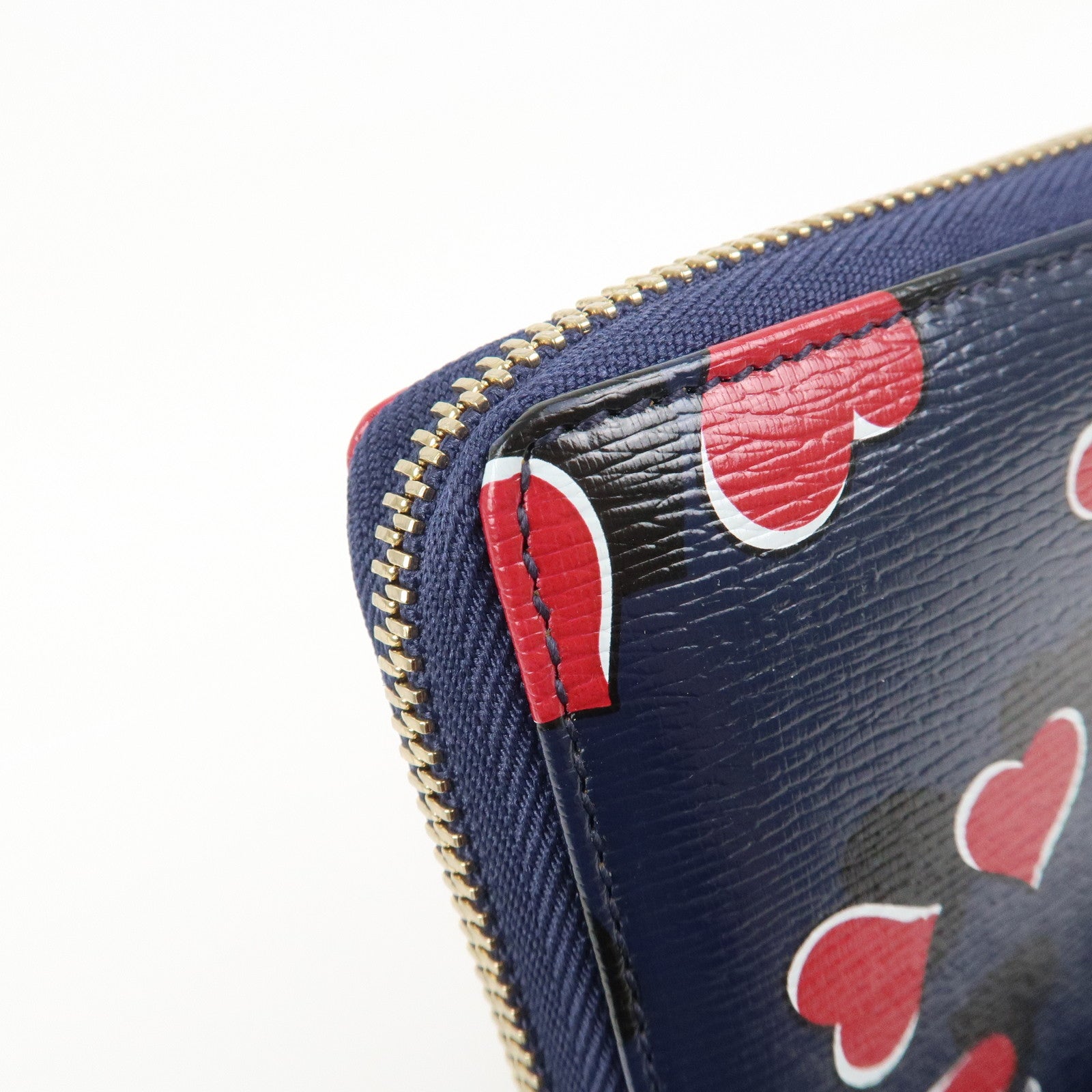 GUCCI Interlocking G Round Zippy Long Wallet Heart Navy 309705