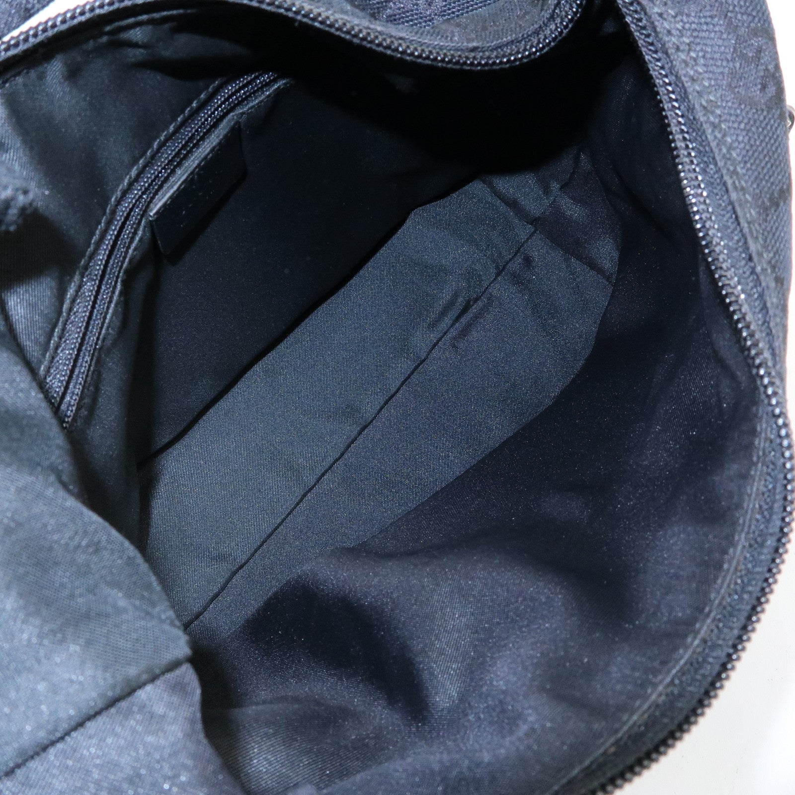 GUCCI GG Canvas Leather Hand Bag Shoulder Bag Black 001・3386