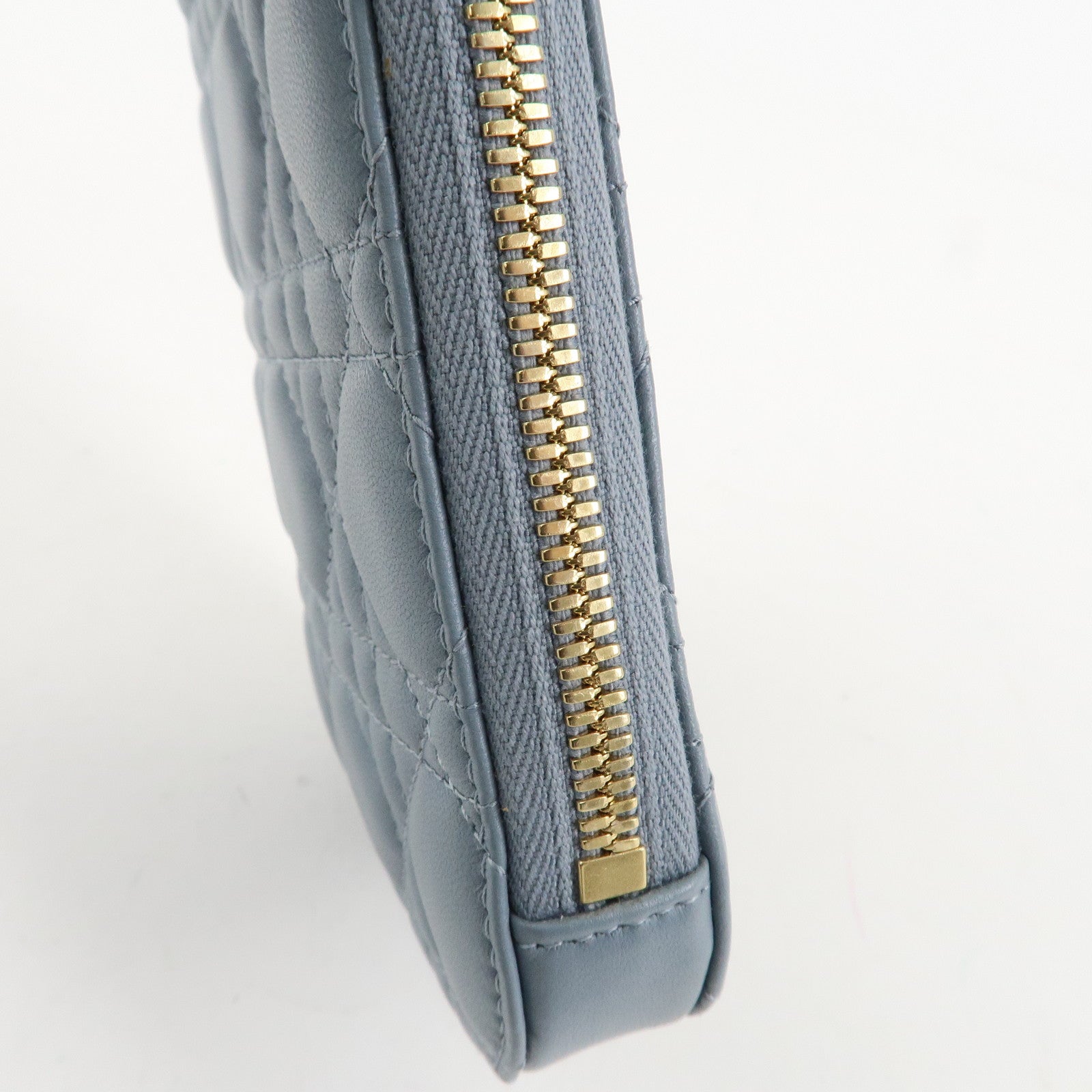 Christian Dior Lady Dior Call'in Dior Canage Lamb Skin Phone Holder Used
