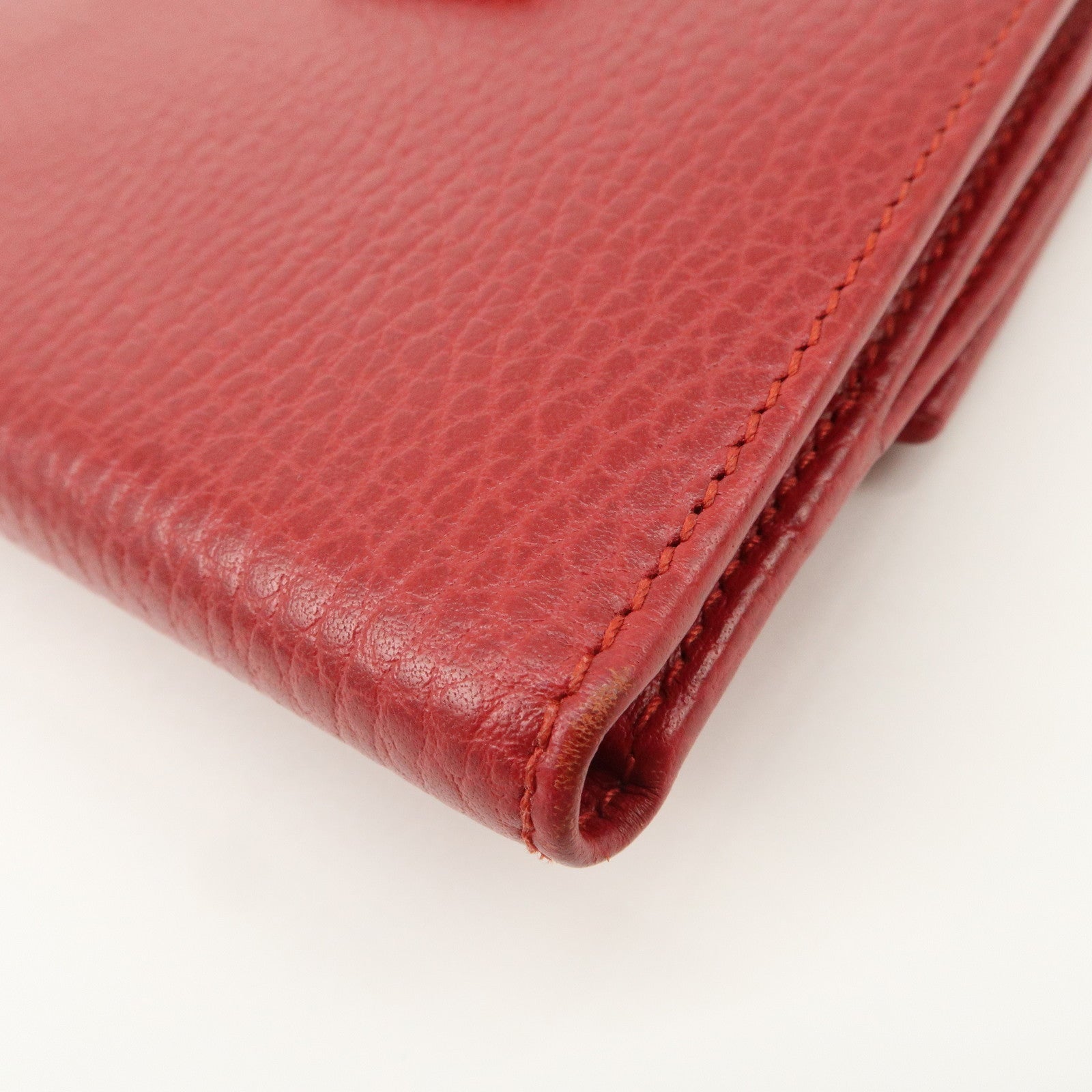 GUCCI GG Marmont Leather Bi-Fold Wallet Castilian Red 456122