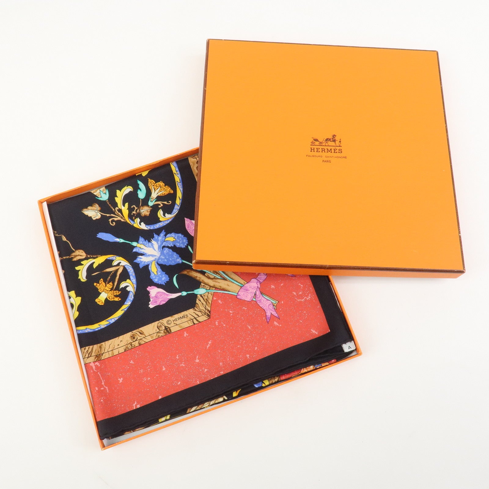 HERMES Carre 90 Silk 100% Scarf PIERRES D' ORIENT ET D' OCCIDENT