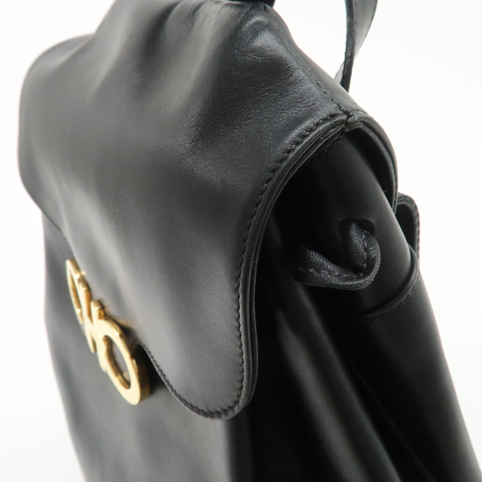 Ferragamo Gancini Leather Backpack Rucksack Black BV216148