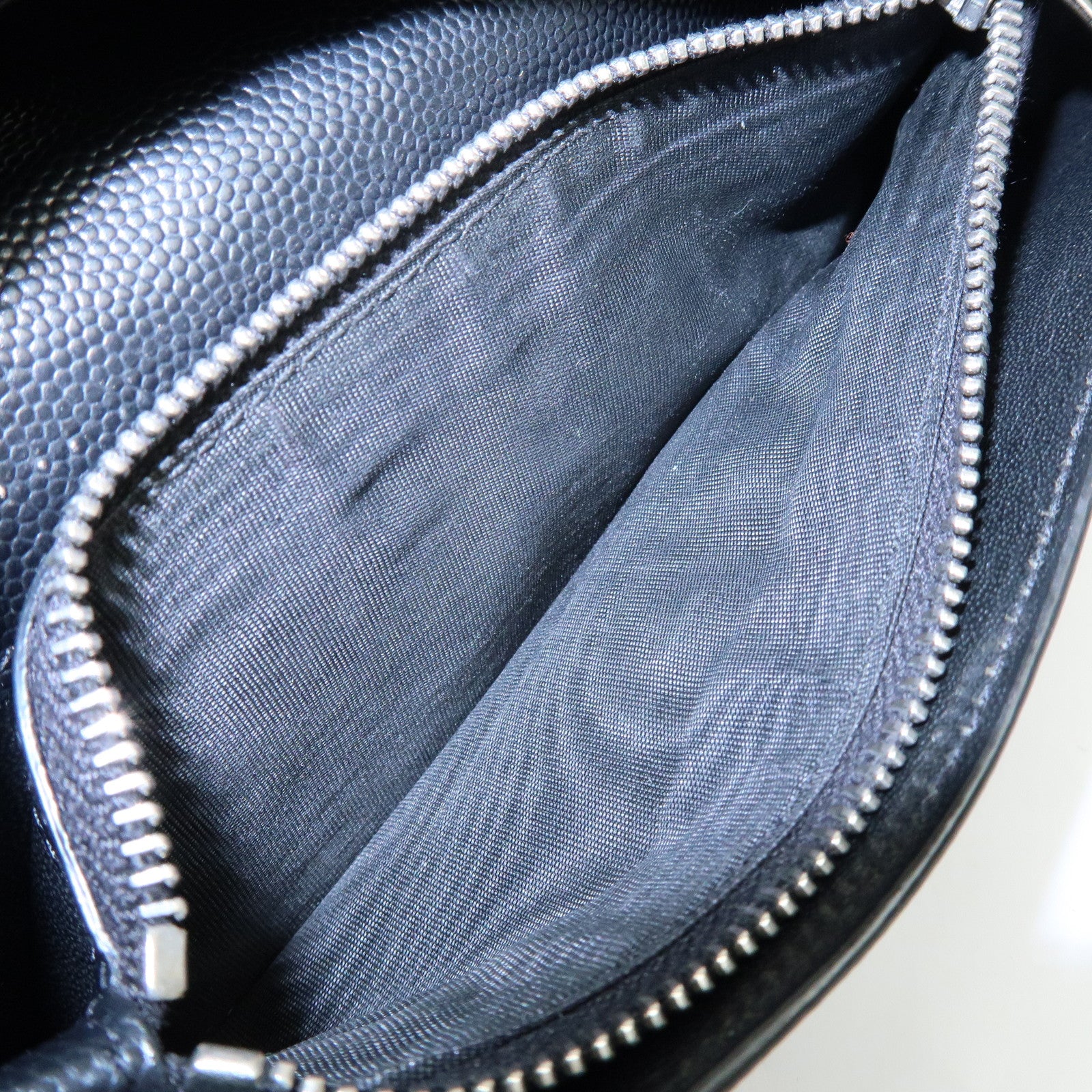 SAINT LAURENT PARIS Leather Round Zippy Long Wallet Black