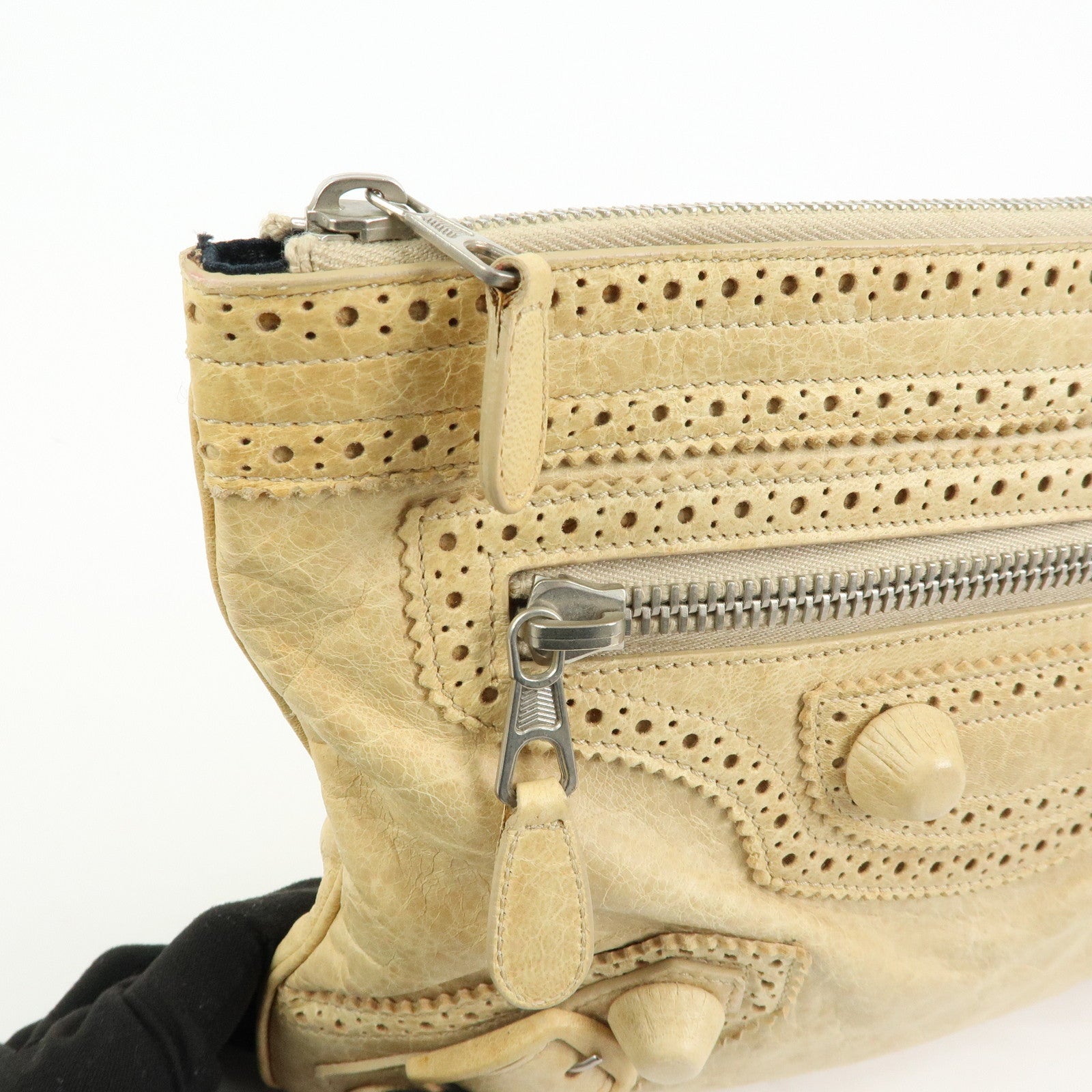 BALENCIAGA Leather Giant Clutch Bag Pouch Beige 204533