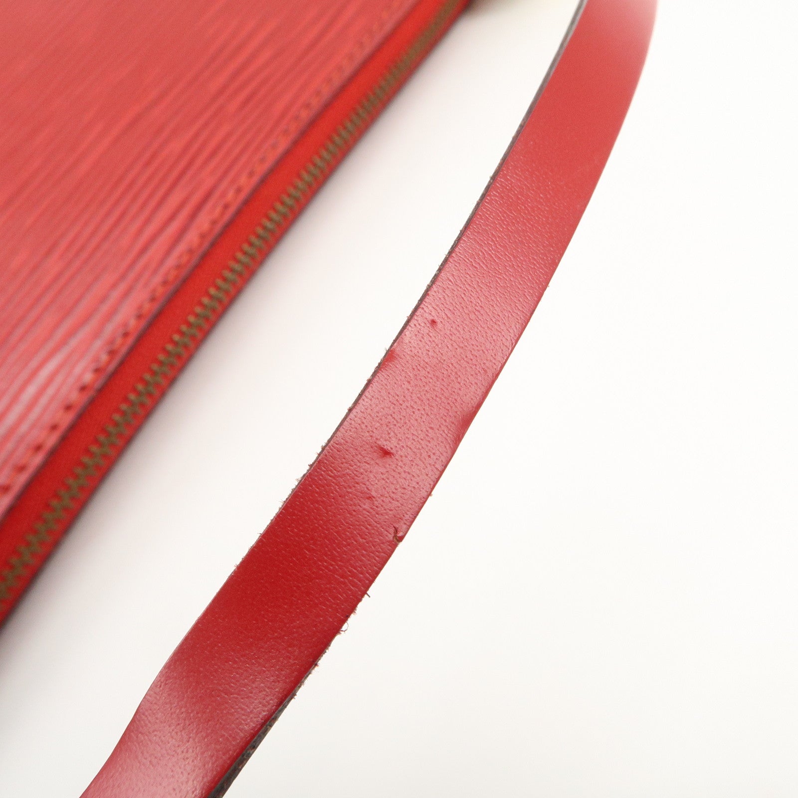 Louis Vuitton Epi Pochette Accessoires Pouch Castilian Red M52947