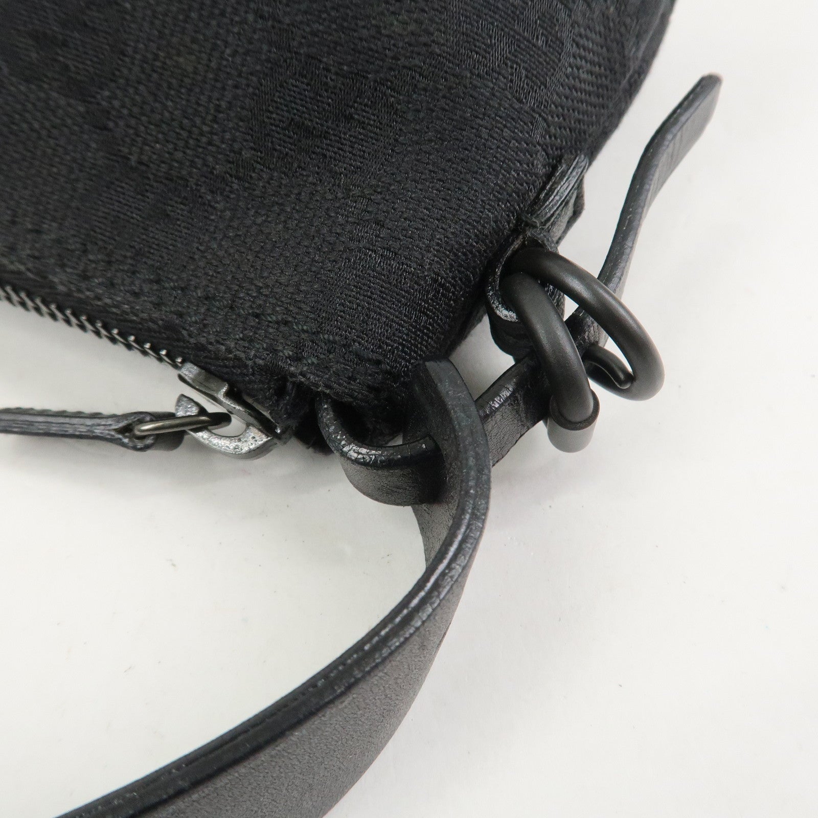 GUCCI GG Canvas Leather Shoulder Bag Hand Bag Pouch Black 103399