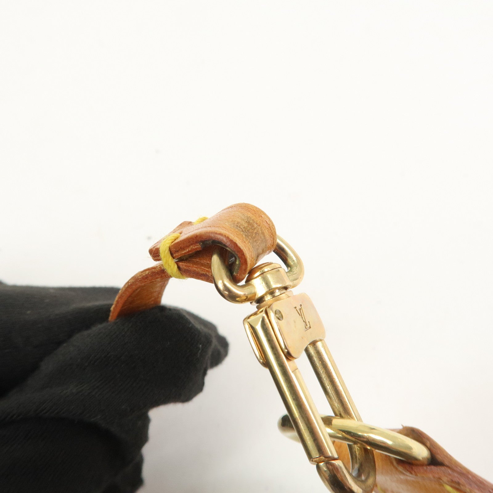 Louis Vuitton Monogram Pochette Accessoires Pouch Hand Bag M51980