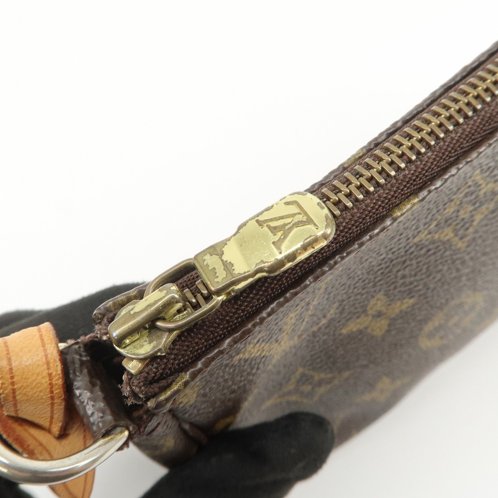Louis Vuitton Monogram Pochette Accessoires Pouch Hand Bag M51980