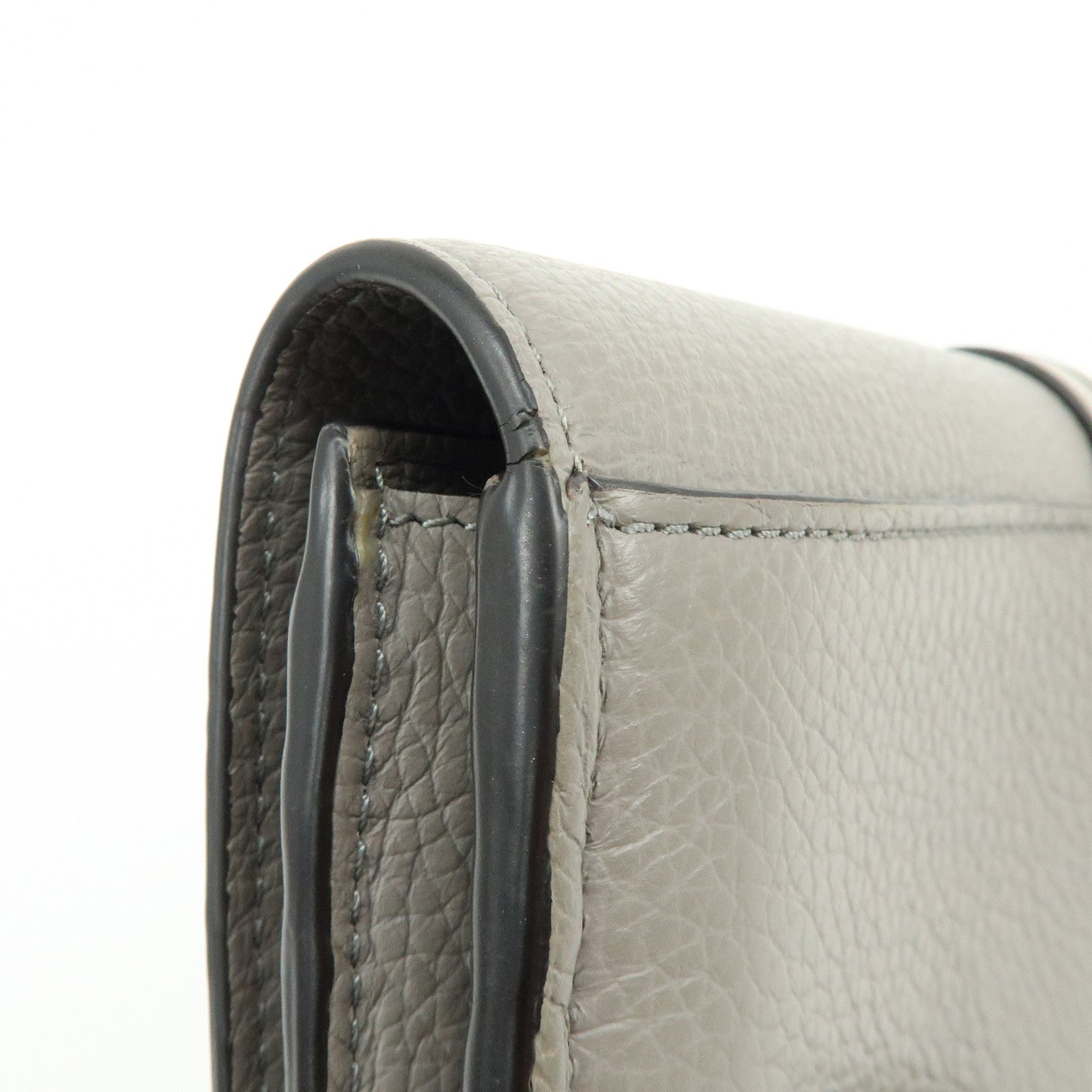 Chloe Alphabet Leather Flap Long Wallet C Charm Gray