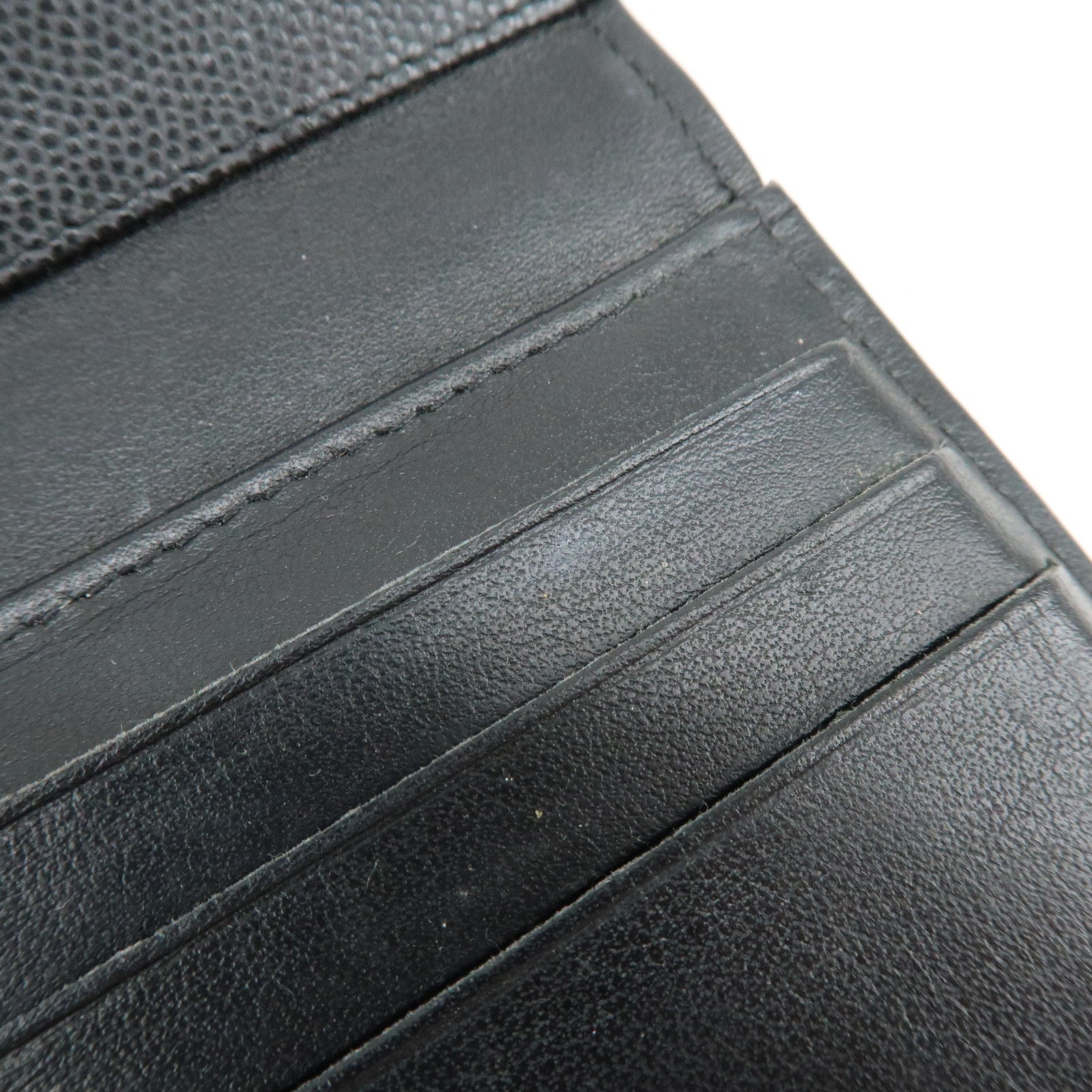 CHANEL Boy CHANEL Cavairskin Flap Compact Wallet Black A80734