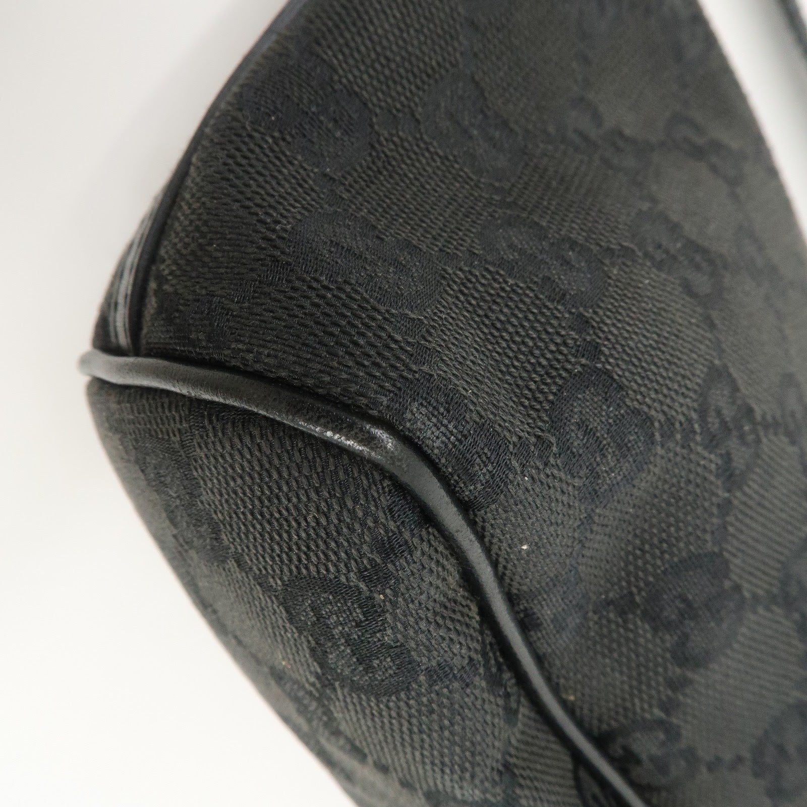 GUCCI Boat Bag GG Canvas Leather Hand Bag Pouch Black 07198