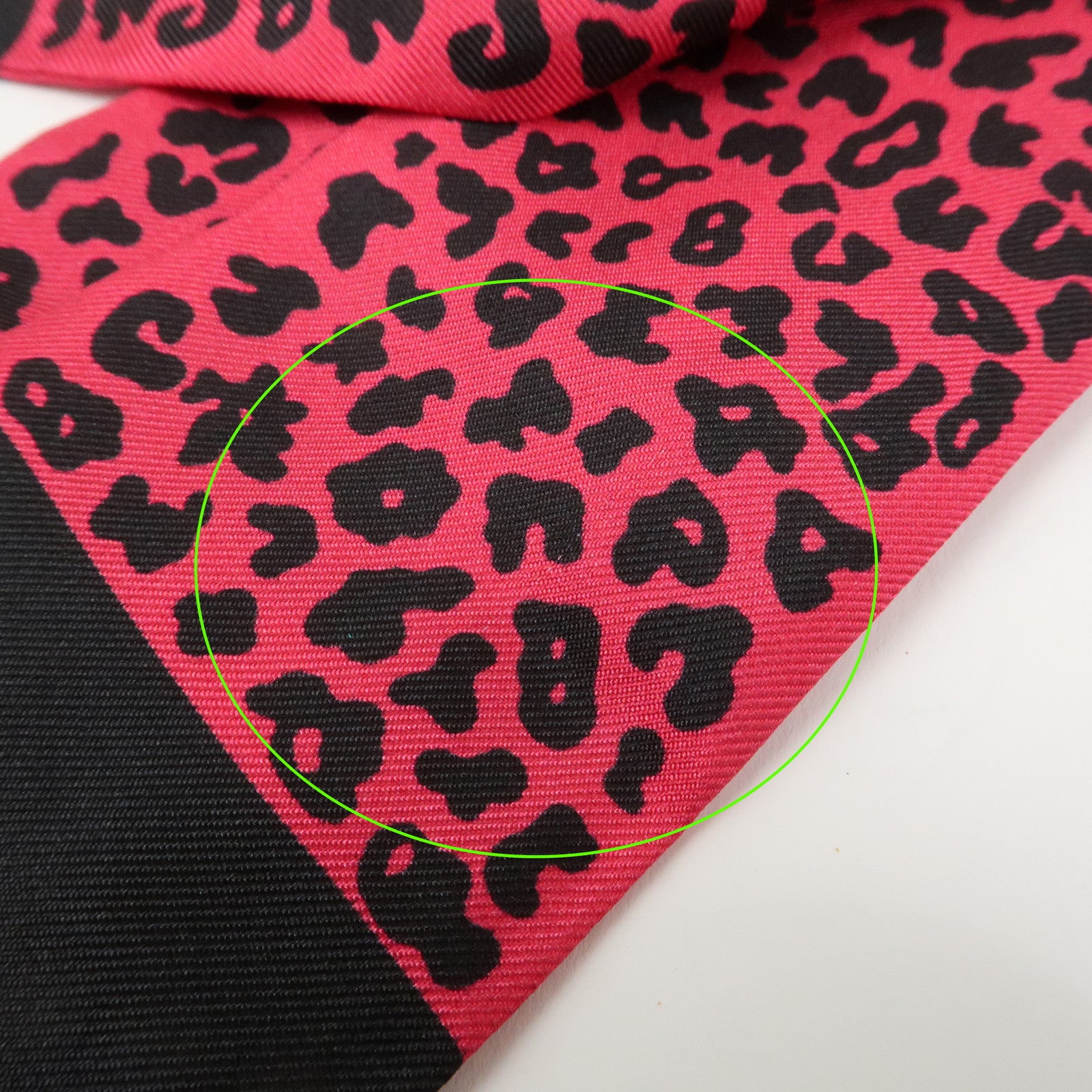 Christian Dior Logo Silk 100% Scarf Twilly Animal Pink Black