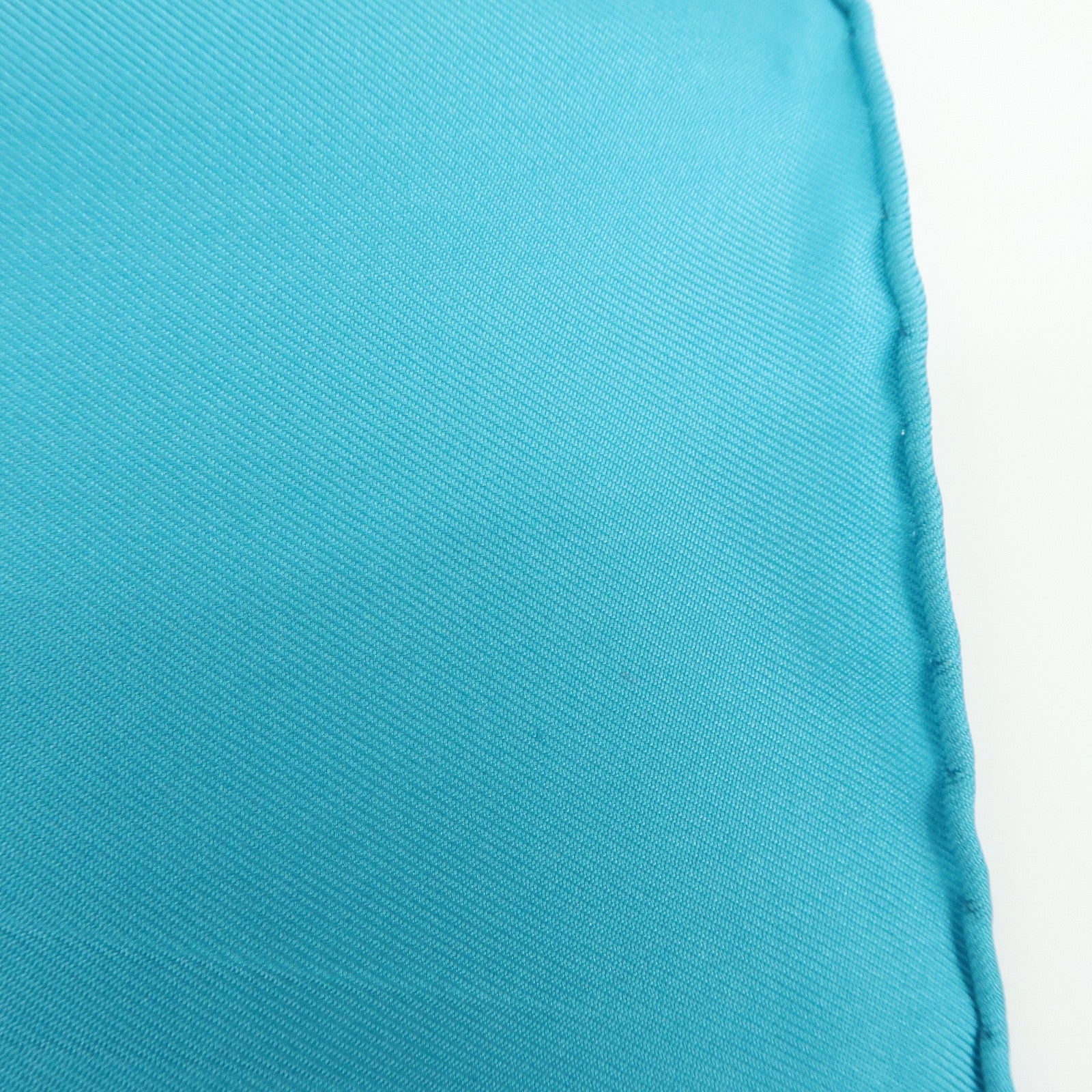 HERMES Carre 90 Silk 100% Scarf Annie Faivre Animal Print Blue