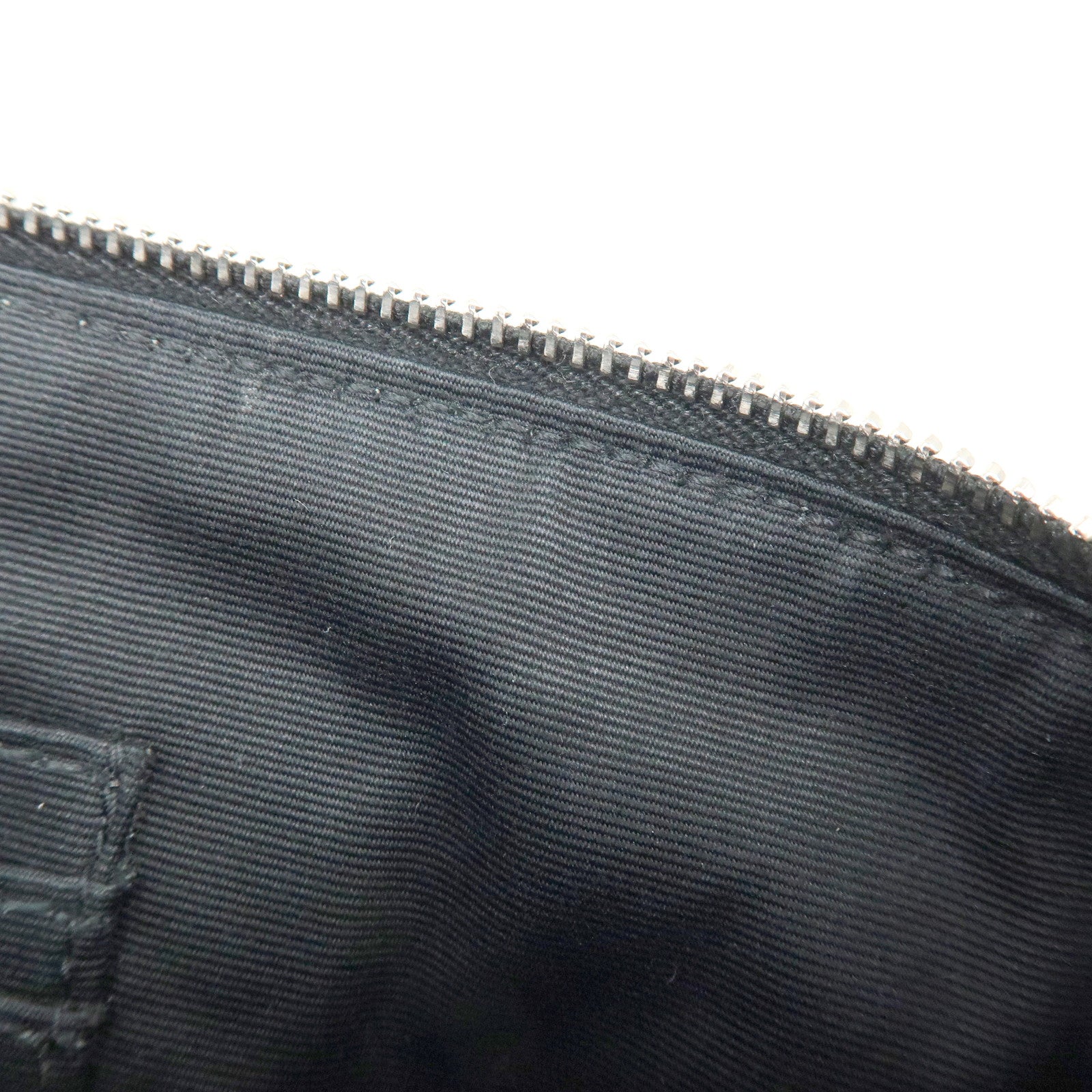 SAINT LAURENT PARIS Cassandra Leather Classic Belt Bag Black 590076