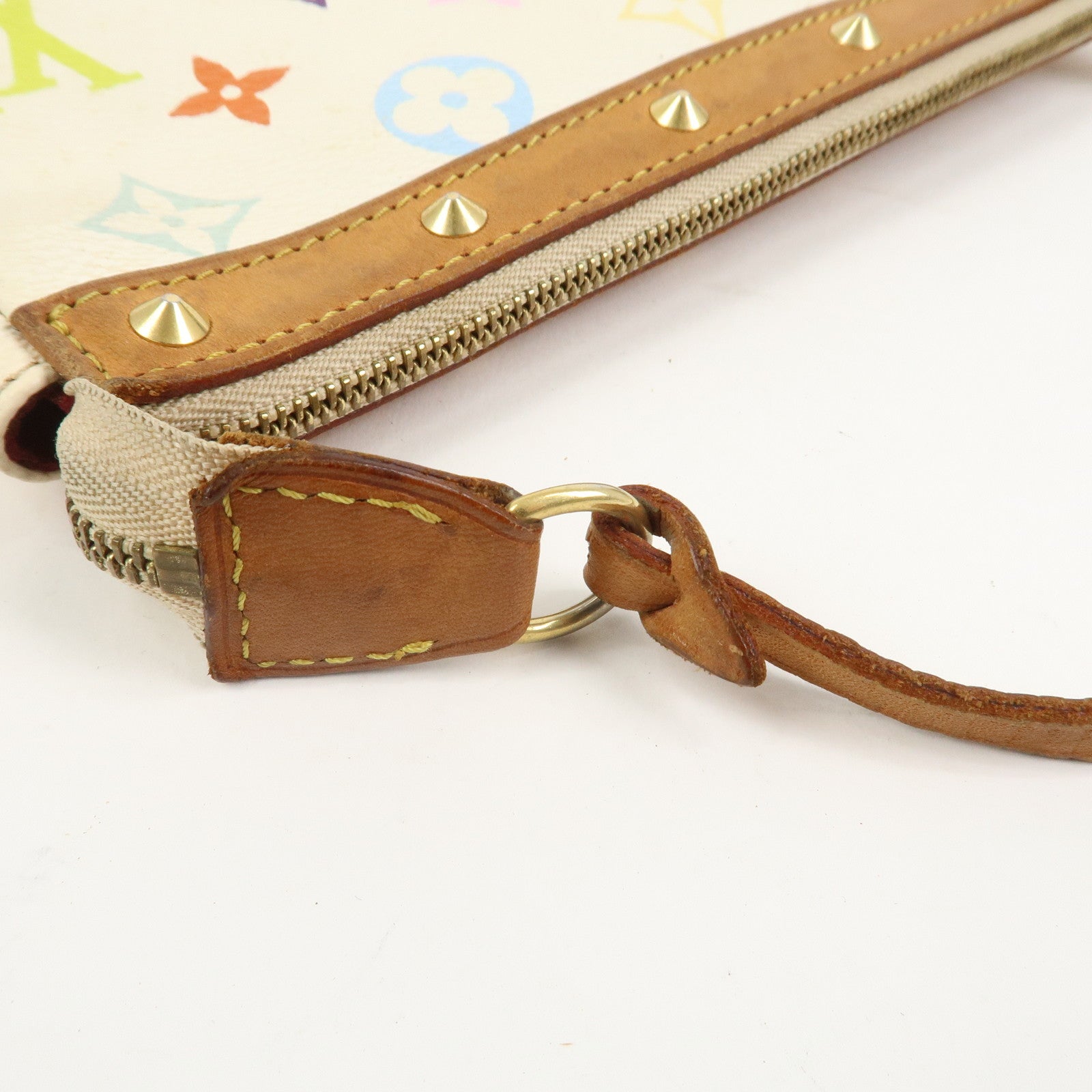 Louis Vuitton Monogram Multicolor Pochette Accessoires Blanc M92649