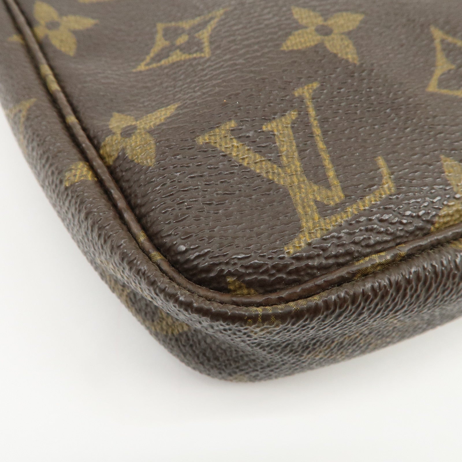 Louis Vuitton Monogram Pochette Accessoires Pouch Hand Bag M51980