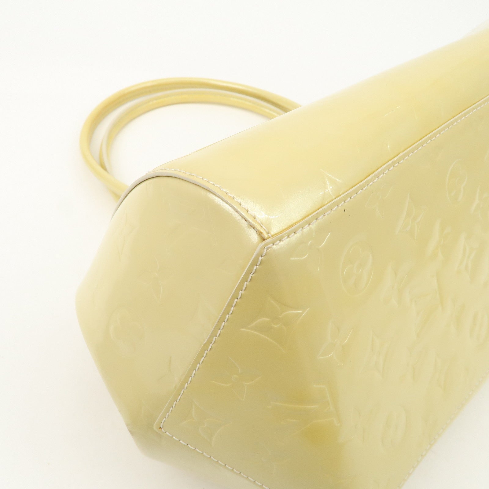 Louis Vuitton Monogram Vernis Leather Sherwood GM Blanc M91487 Used